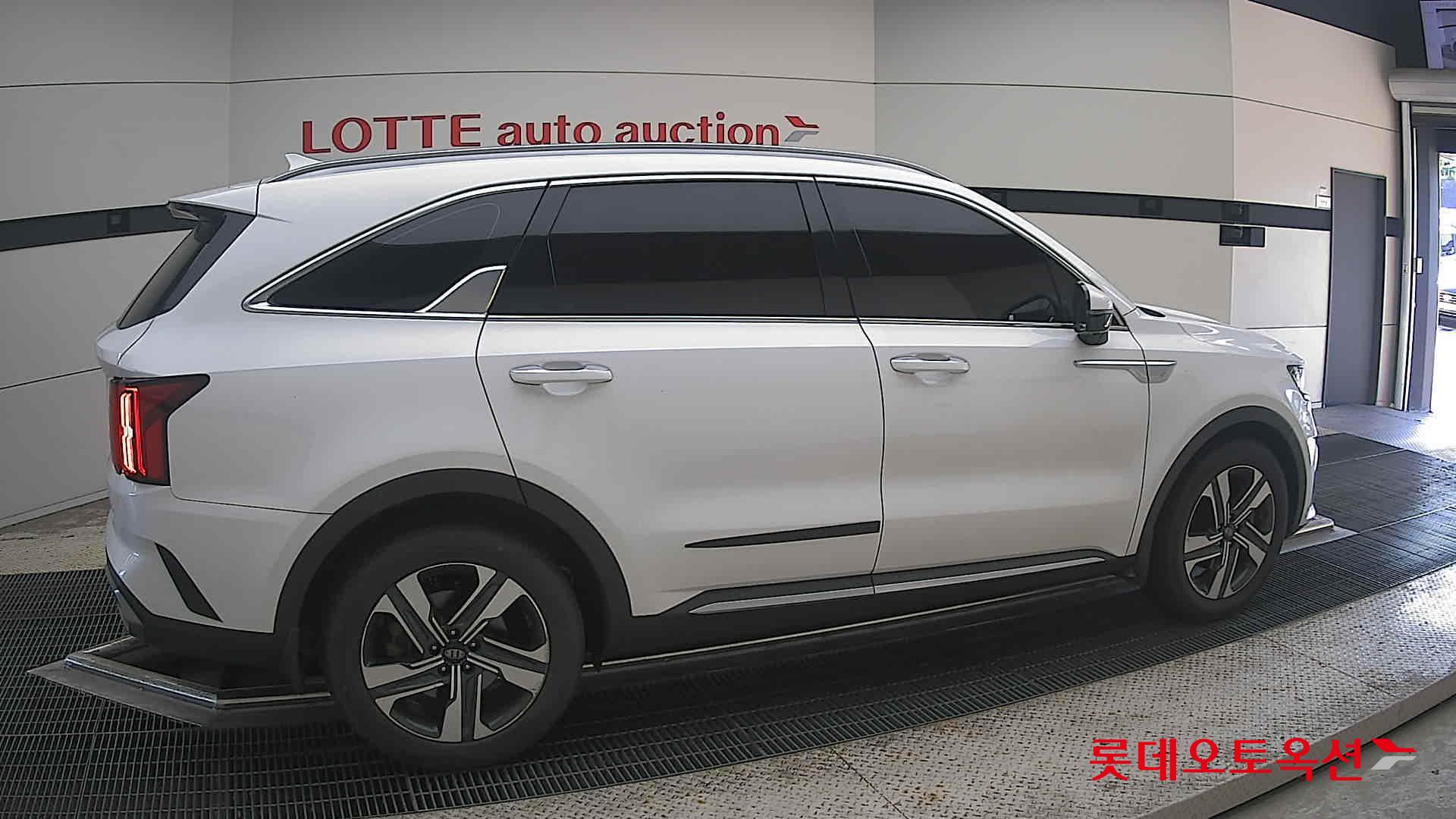 2021 - kia sorento