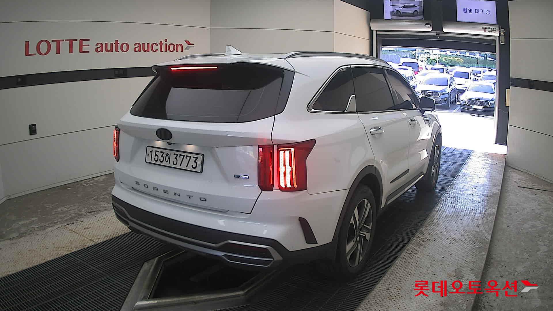 2021 - kia sorento
