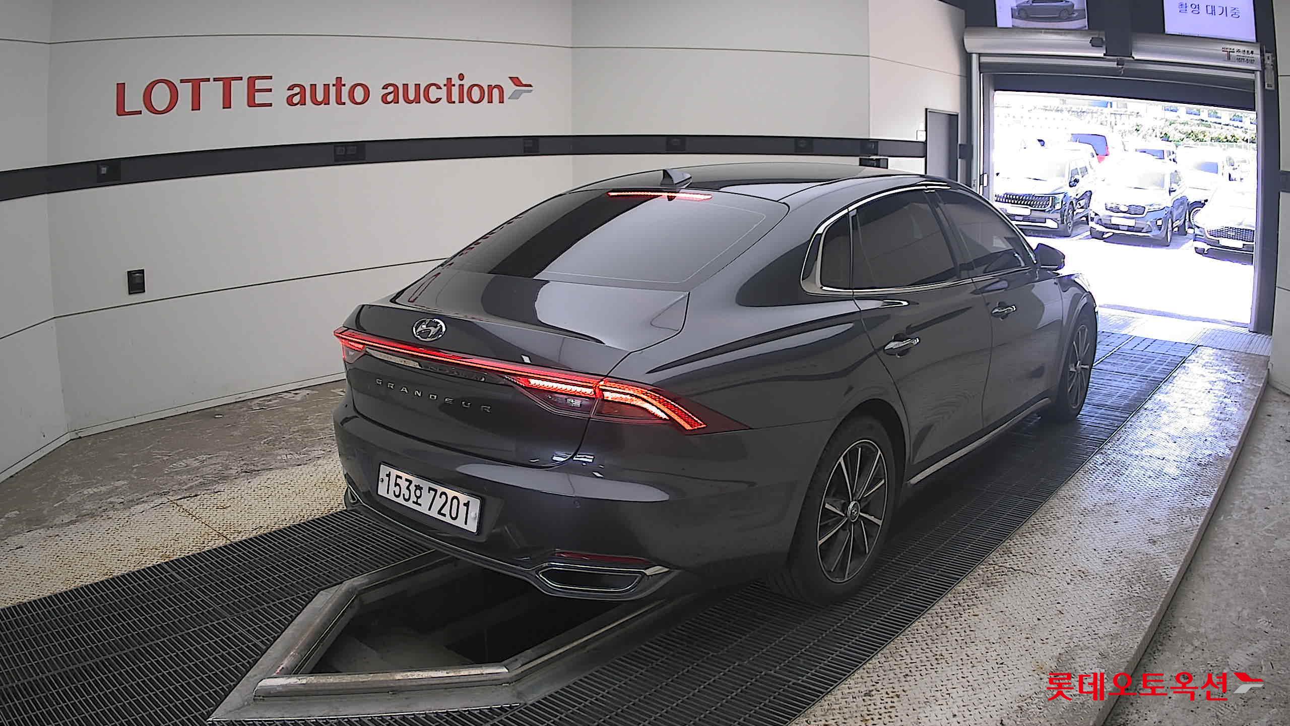 2021 - hyundai grandeur