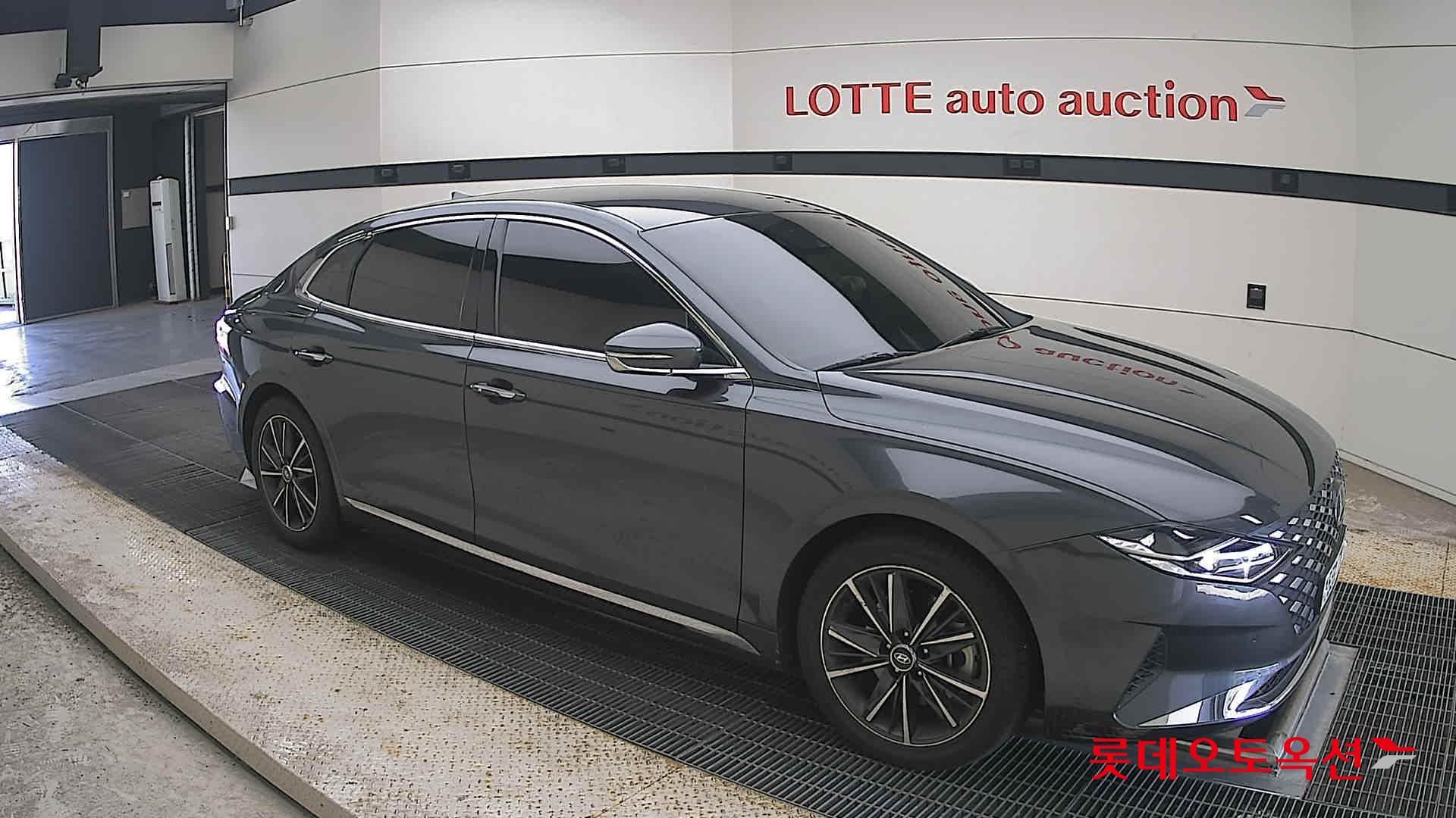 2021 - hyundai grandeur