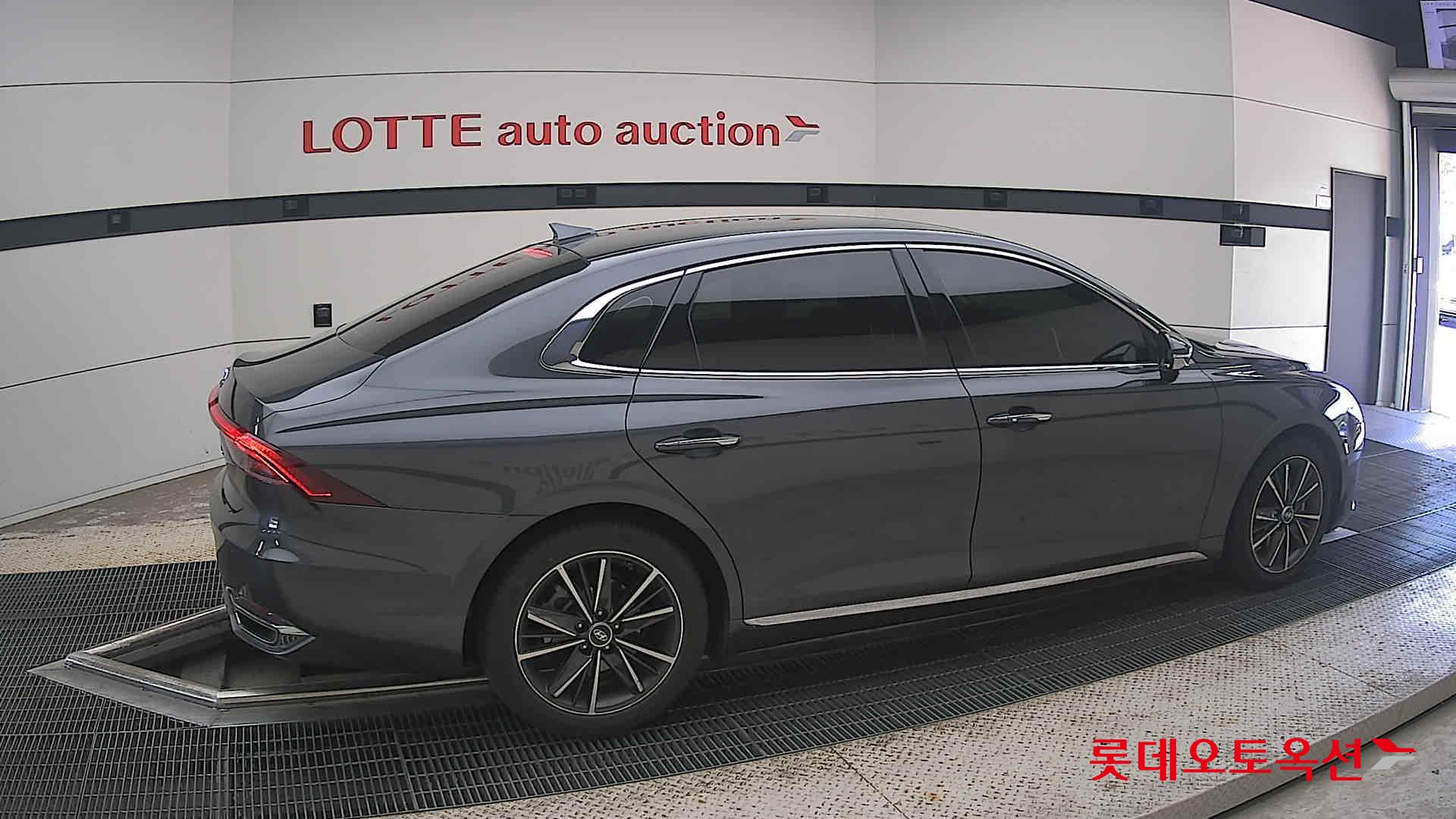 2021 - hyundai grandeur