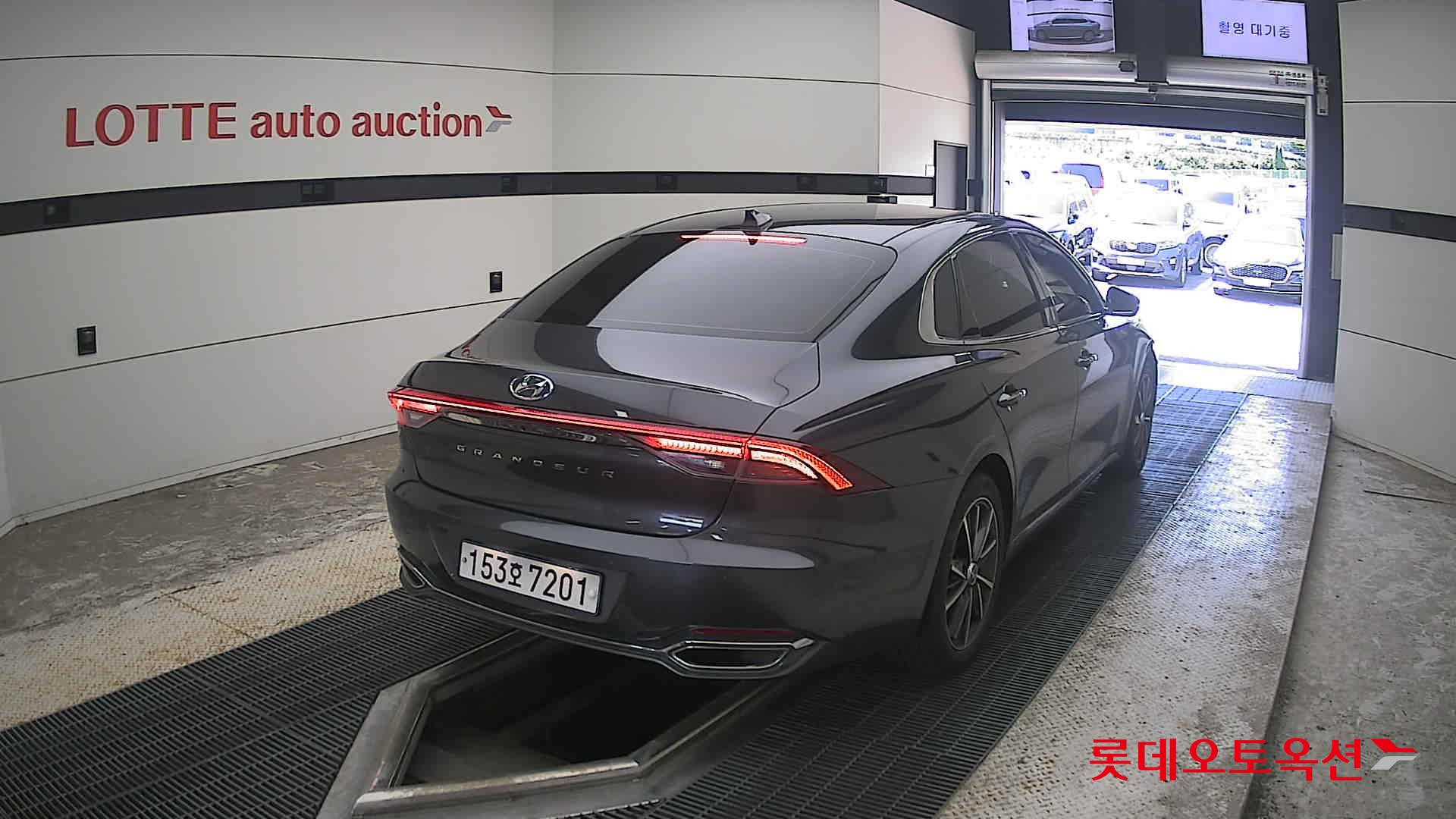 2021 - hyundai grandeur