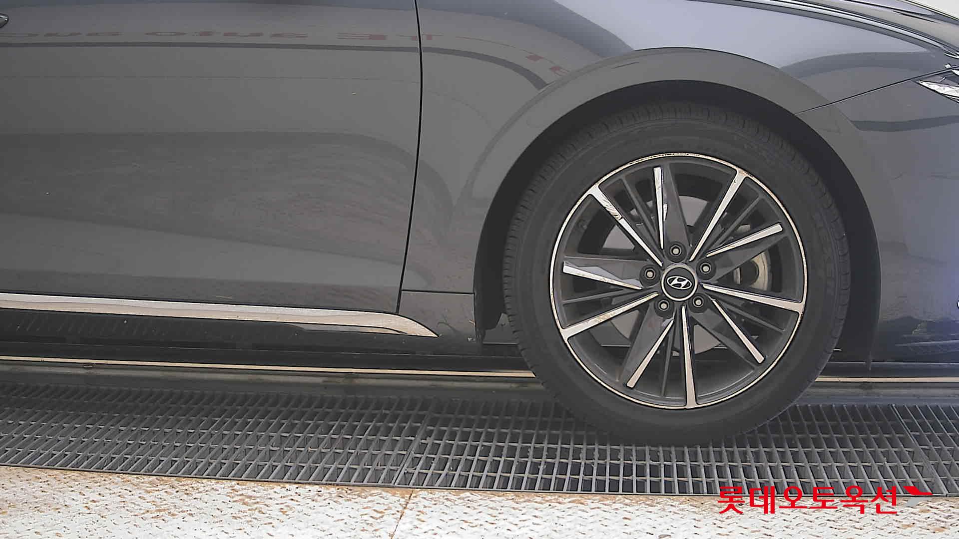 2021 - hyundai grandeur