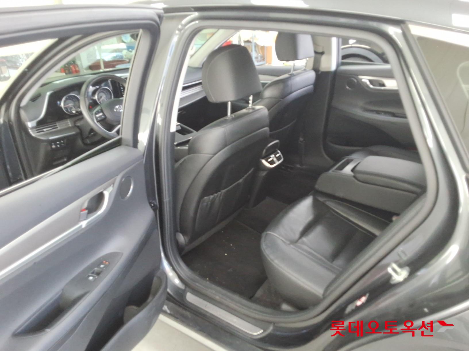 2021 - hyundai grandeur
