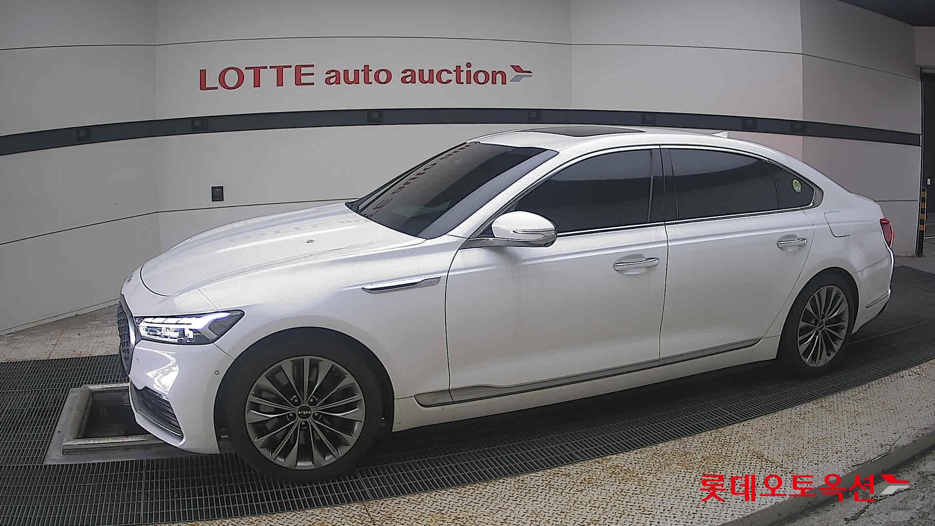 2022 - kia k9