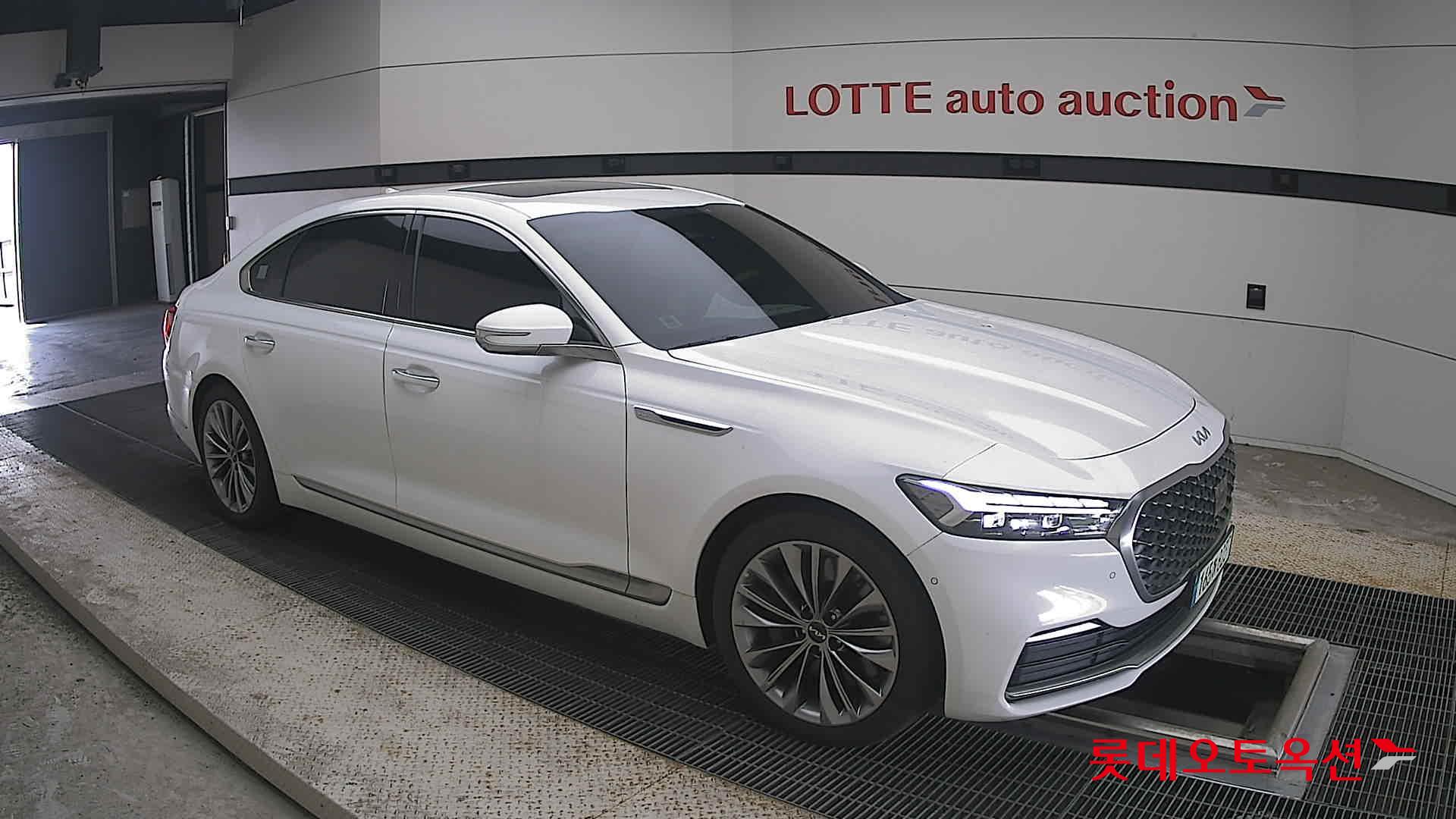 2022 - kia k9