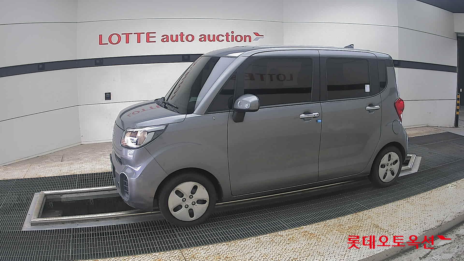 2022 - kia ray