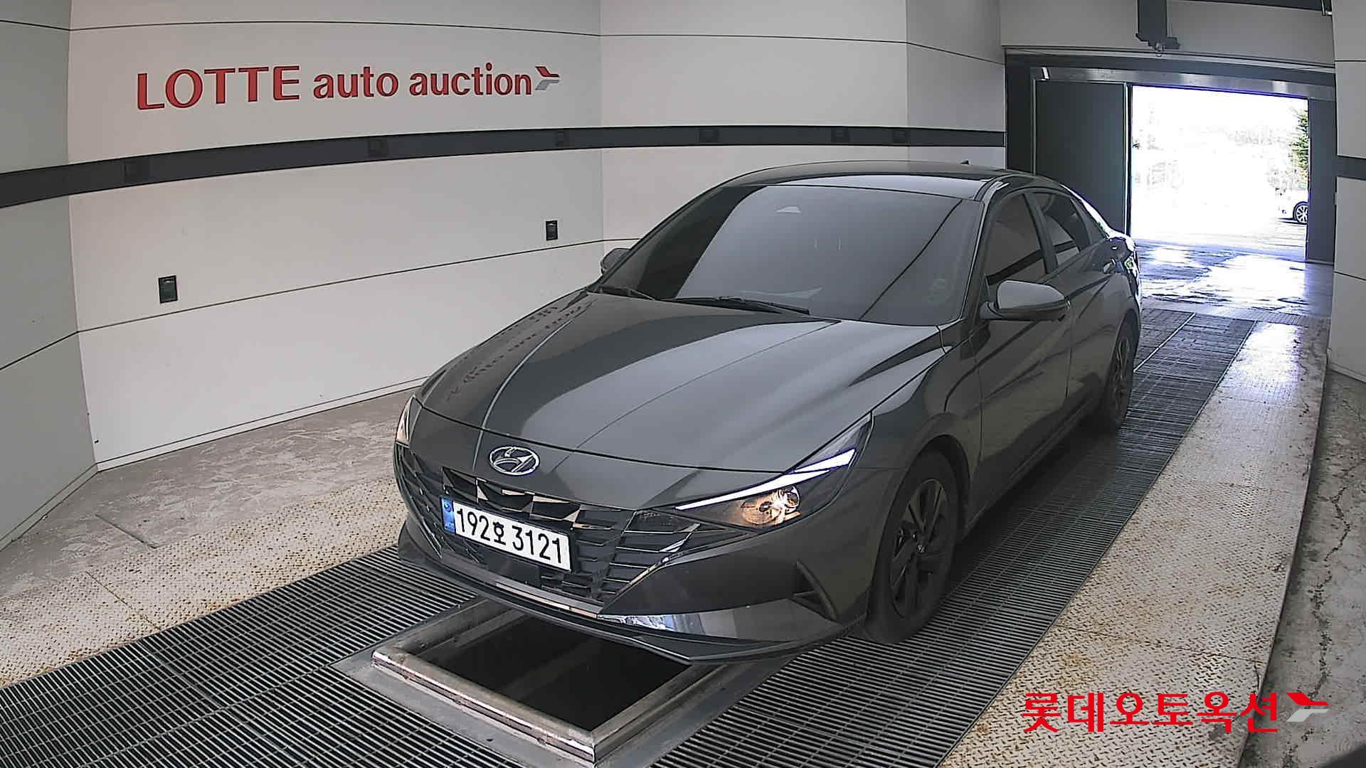 2023 - hyundai avante