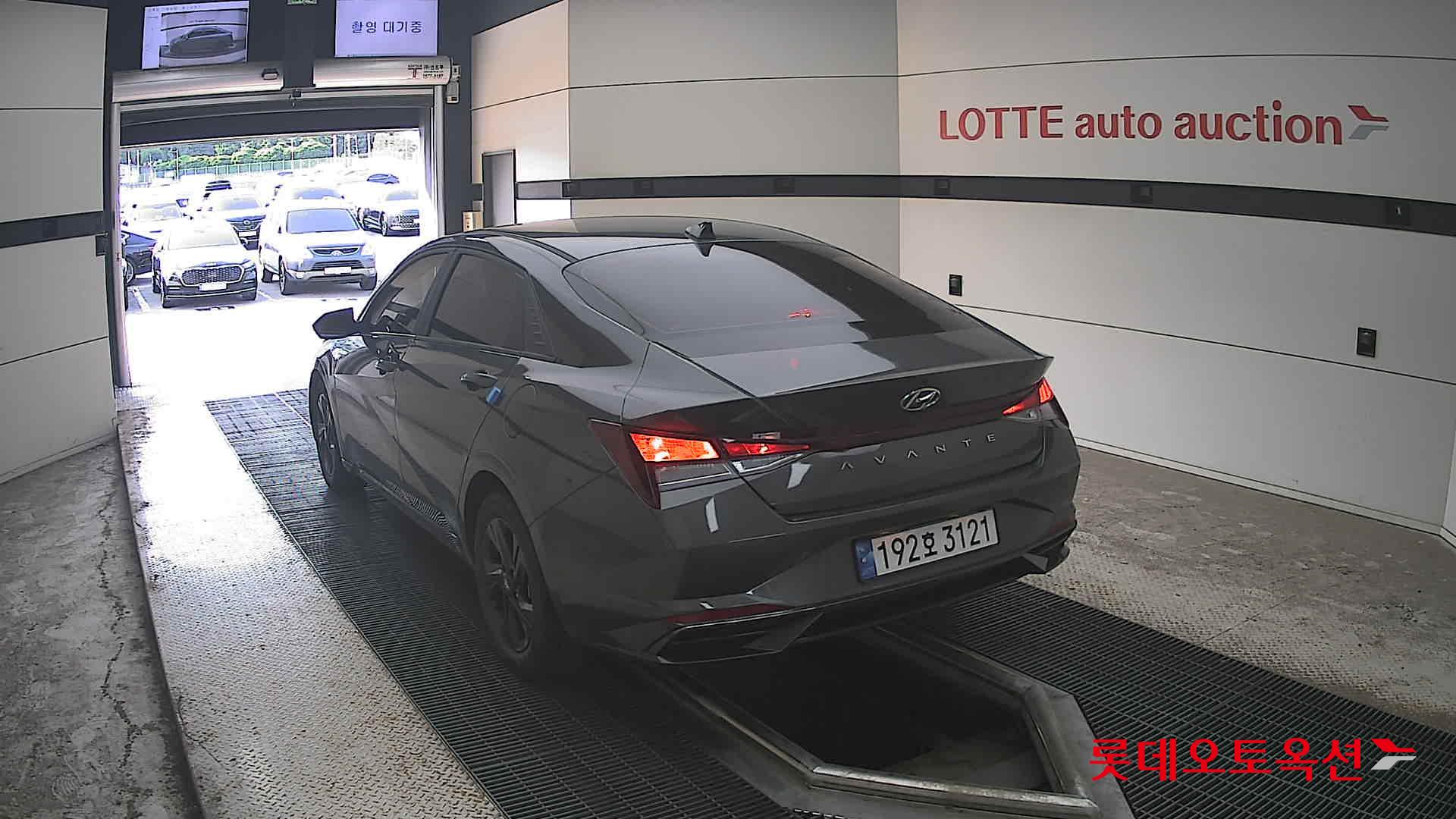 2023 - hyundai avante