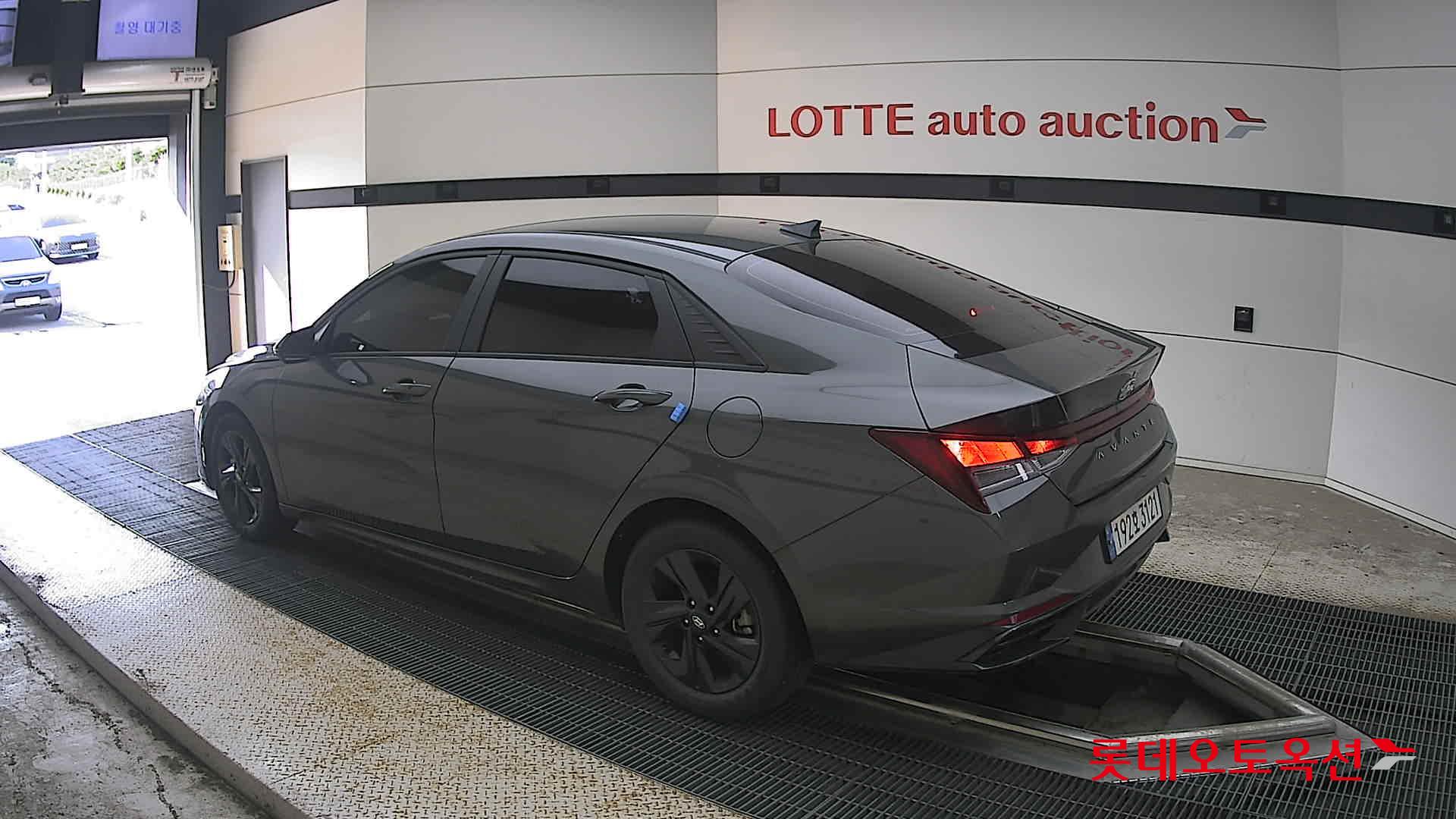 2023 - hyundai avante
