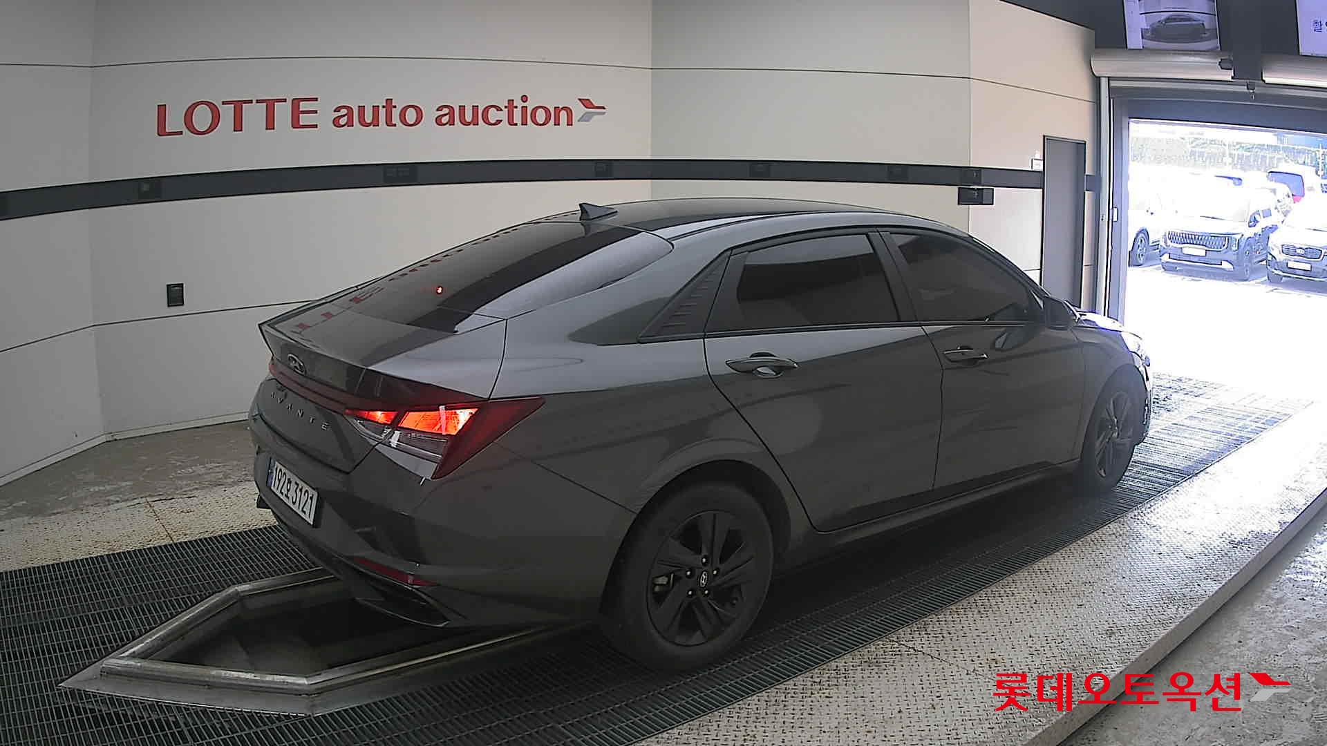 2023 - hyundai avante