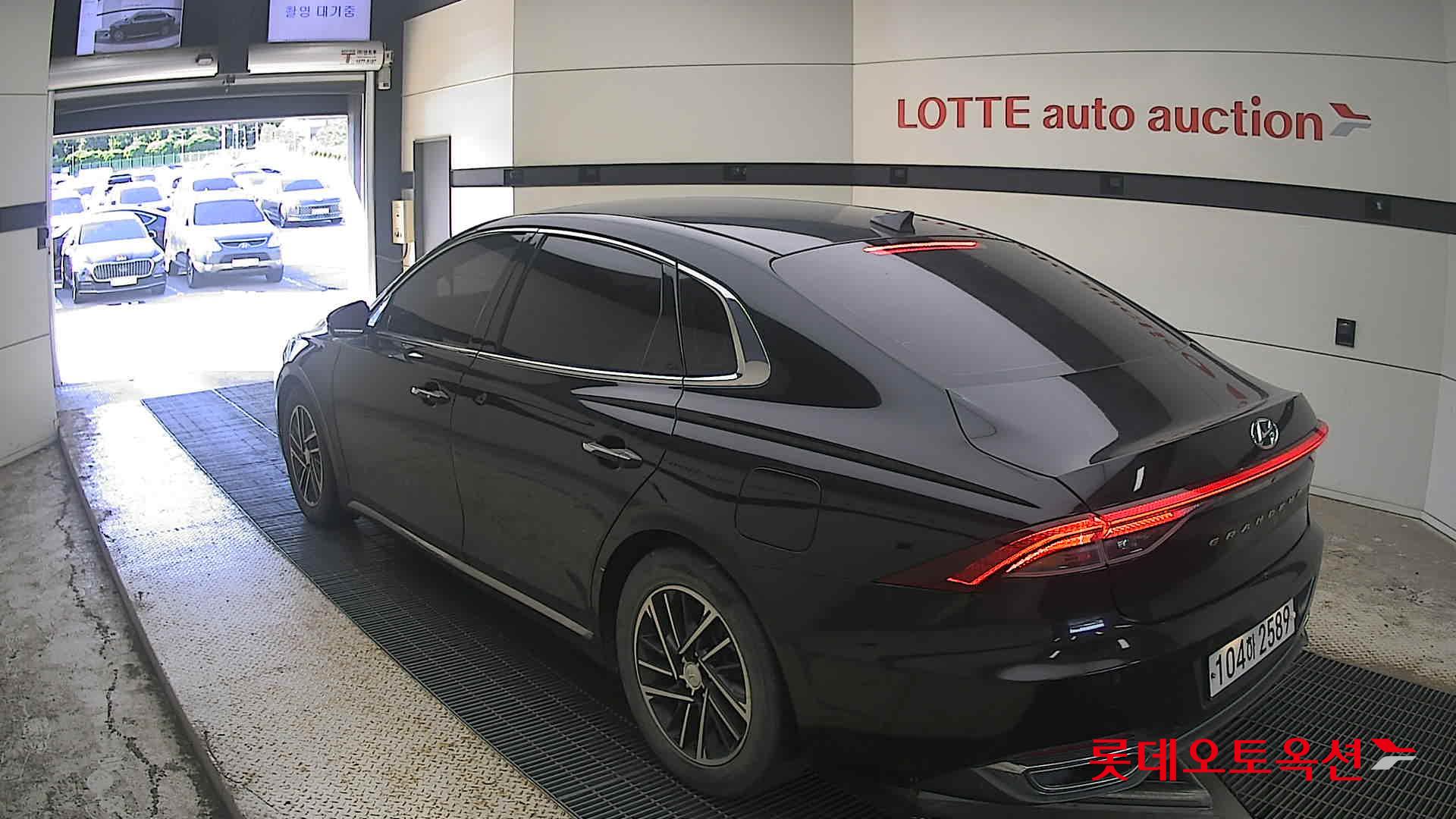 2020 - hyundai grandeur
