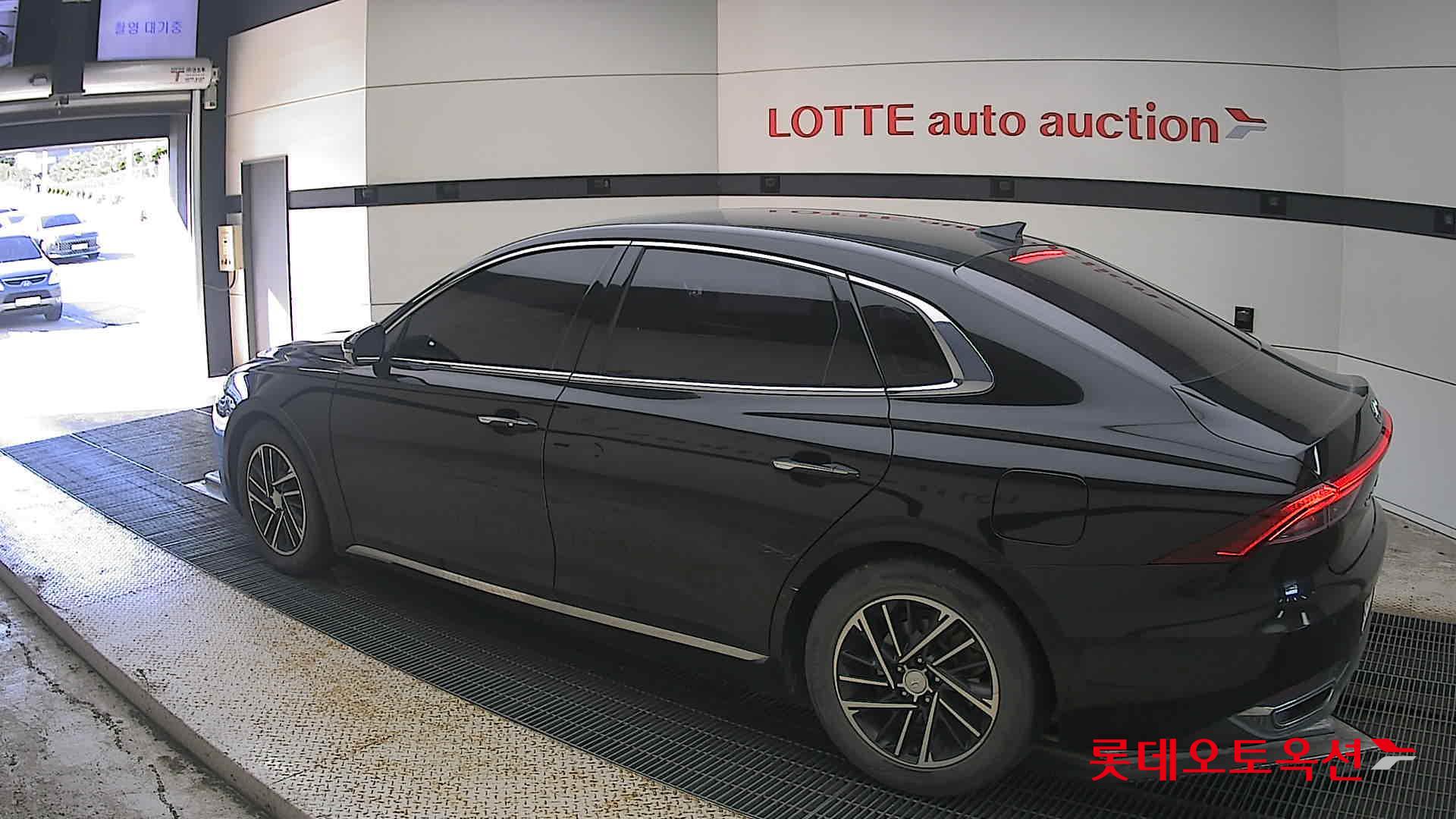 2020 - hyundai grandeur