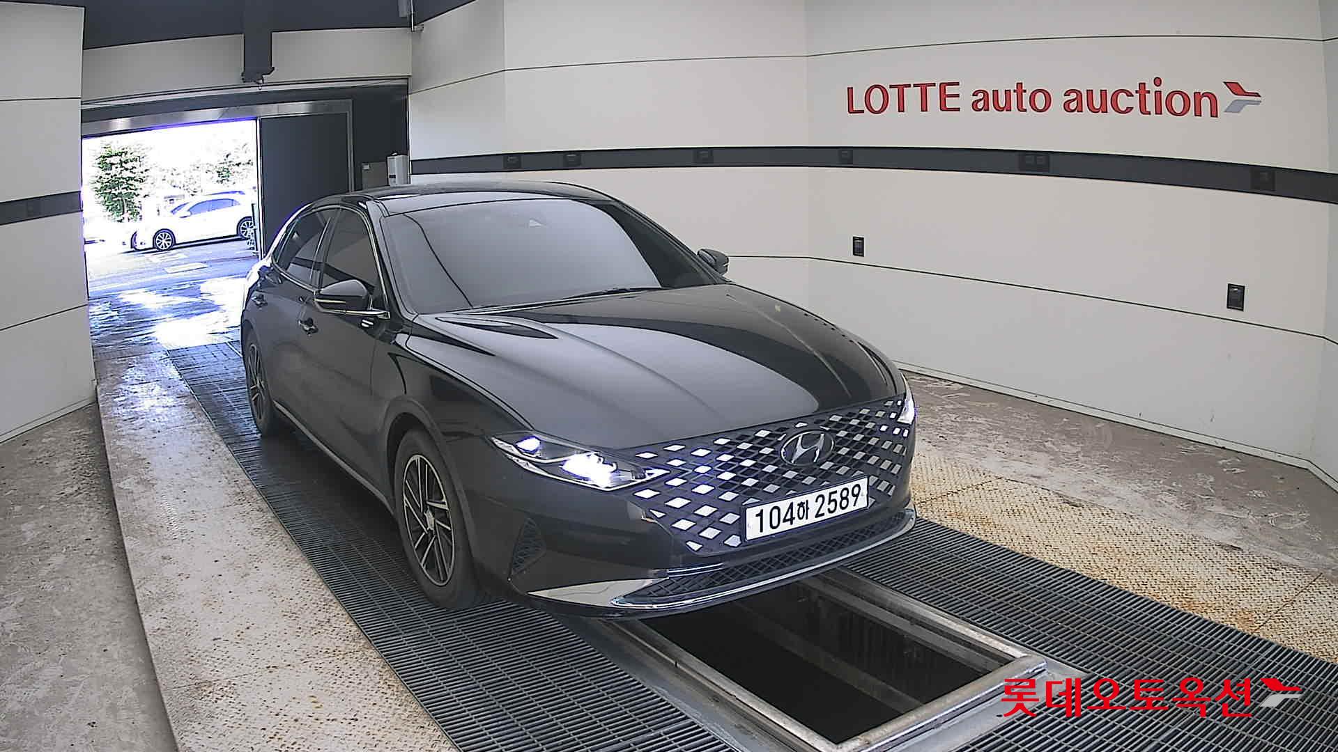 2020 - hyundai grandeur