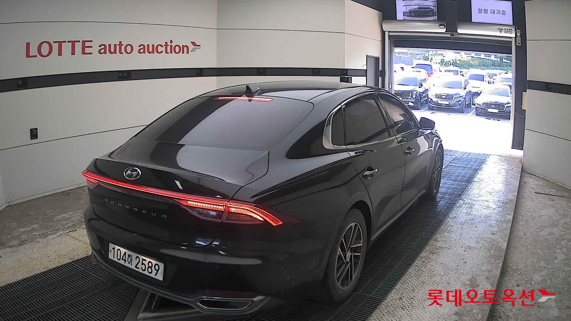 2020 - hyundai grandeur