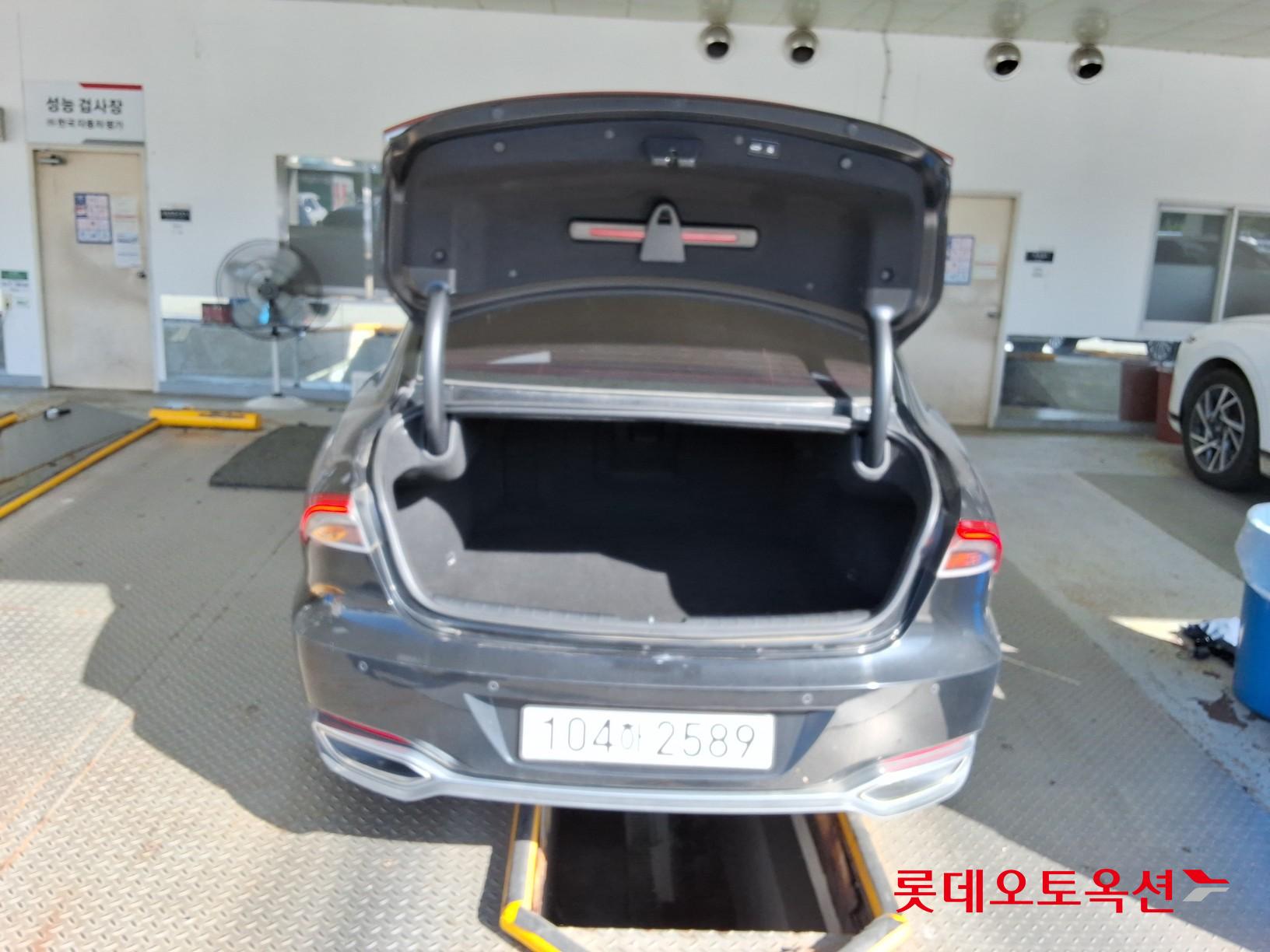 2020 - hyundai grandeur
