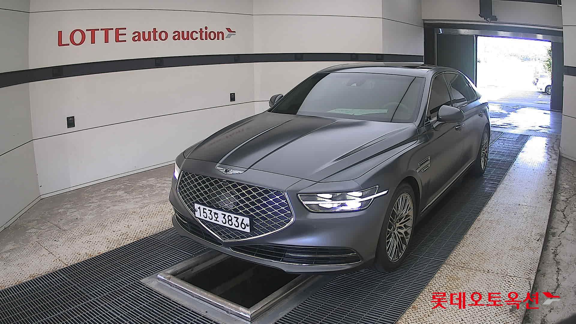 2021 - genesis g90