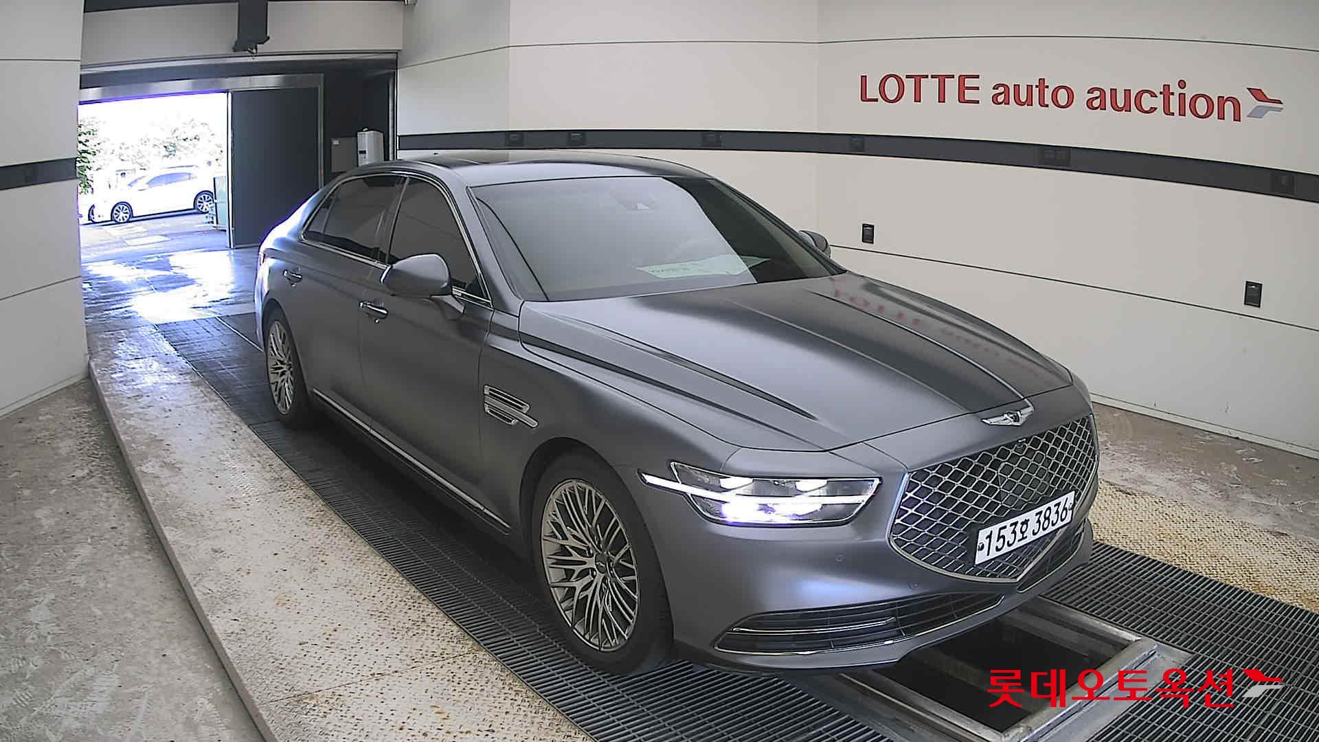 2021 - genesis g90