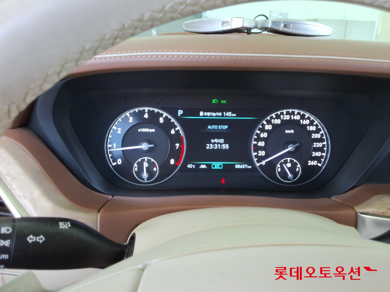 2021 - genesis g90