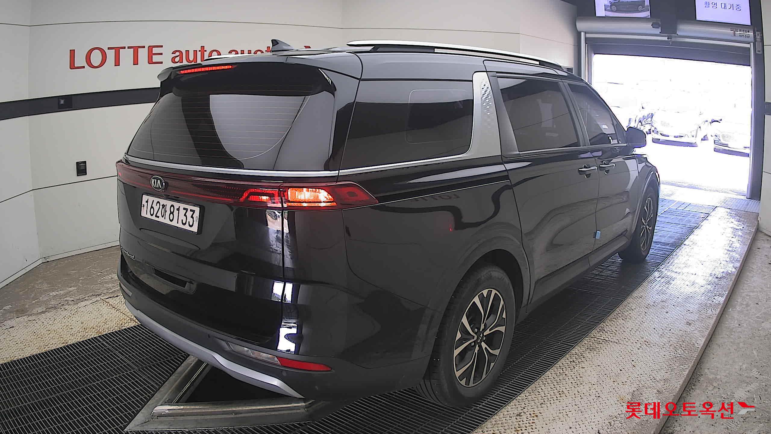 كيا كارنفال 2021