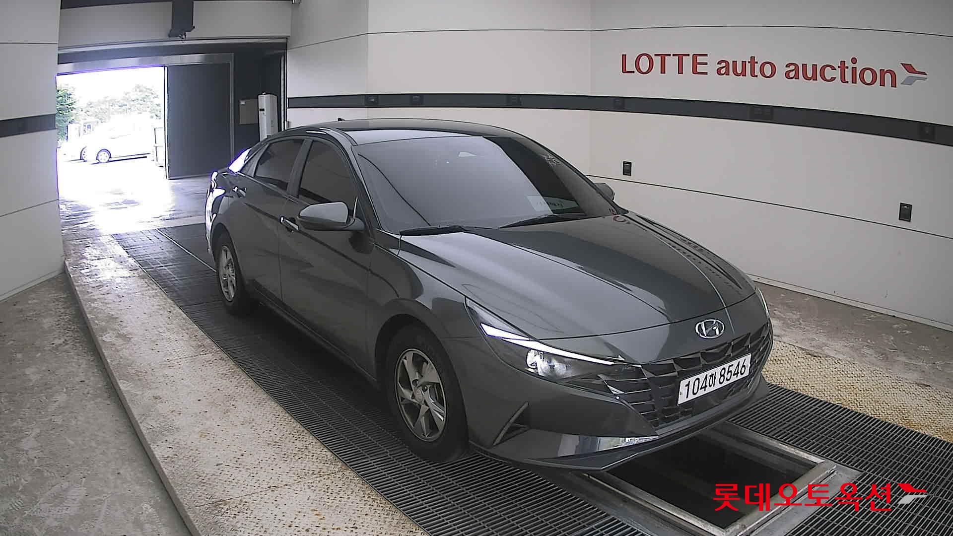 2021 - hyundai avante