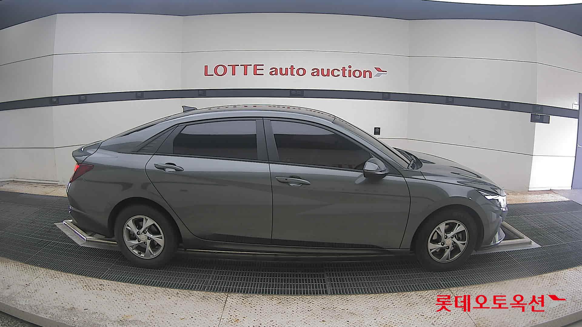 2021 - hyundai avante