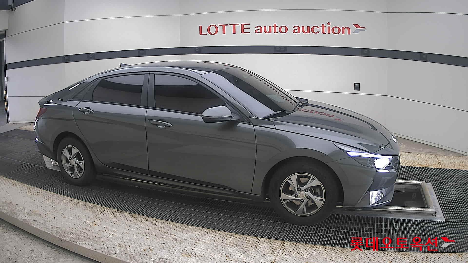 2021 - hyundai avante