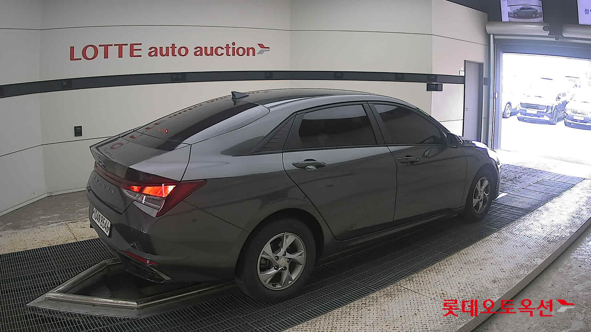2021 - hyundai avante