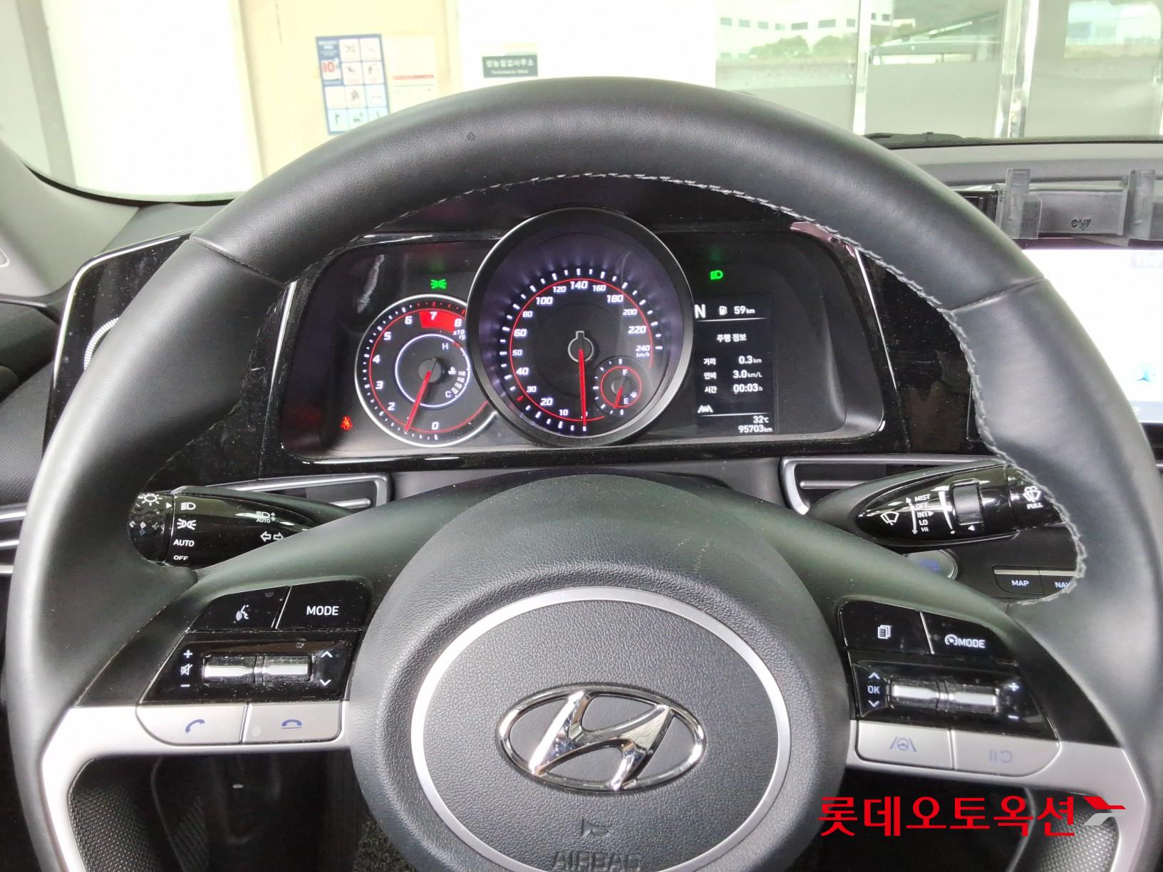 2021 - hyundai avante