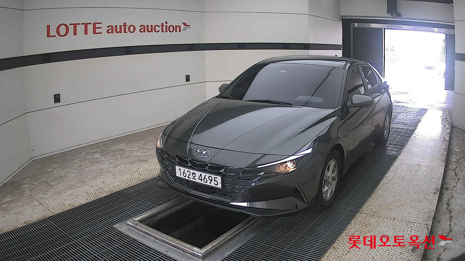 2021 - hyundai avante