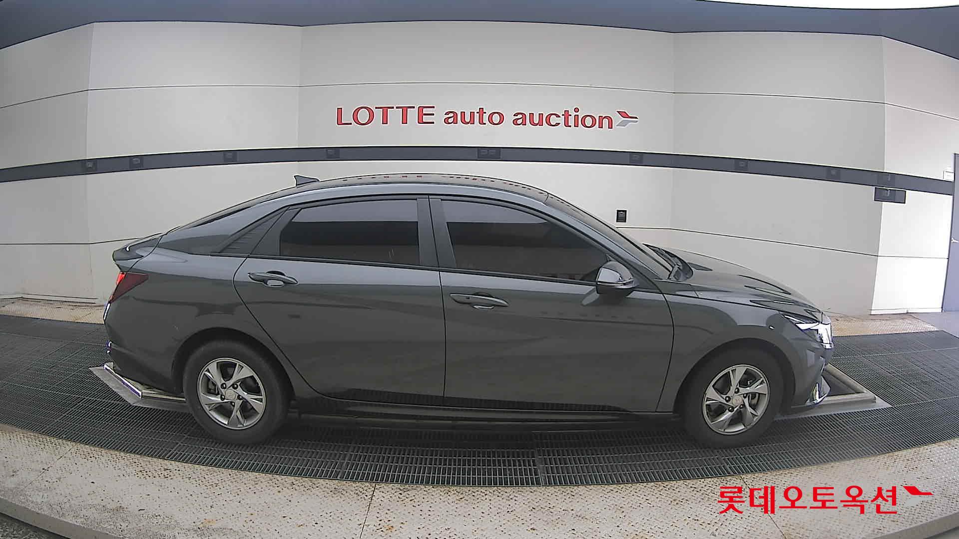 2021 - hyundai avante
