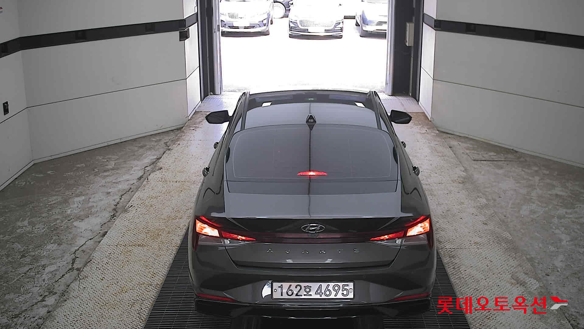 2021 - hyundai avante