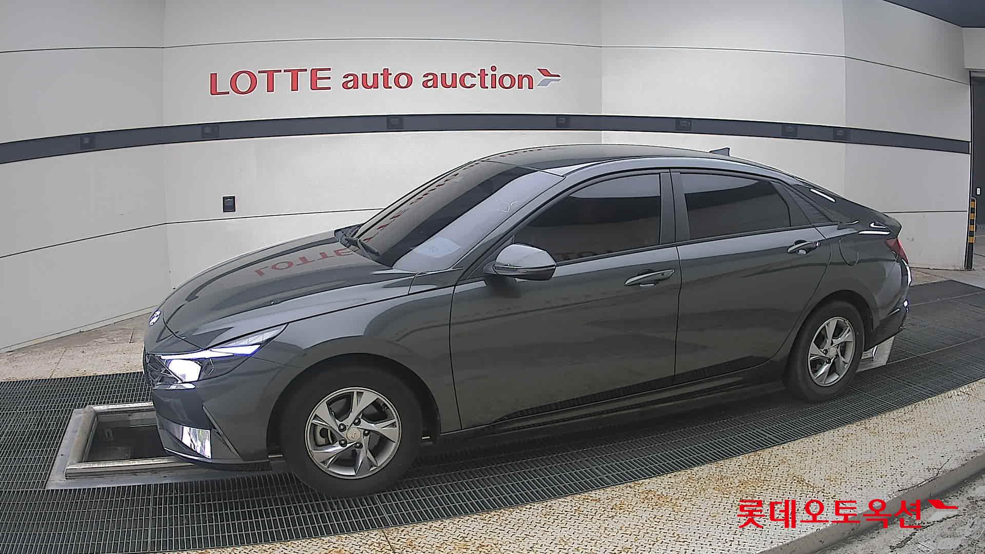 2021 - hyundai avante