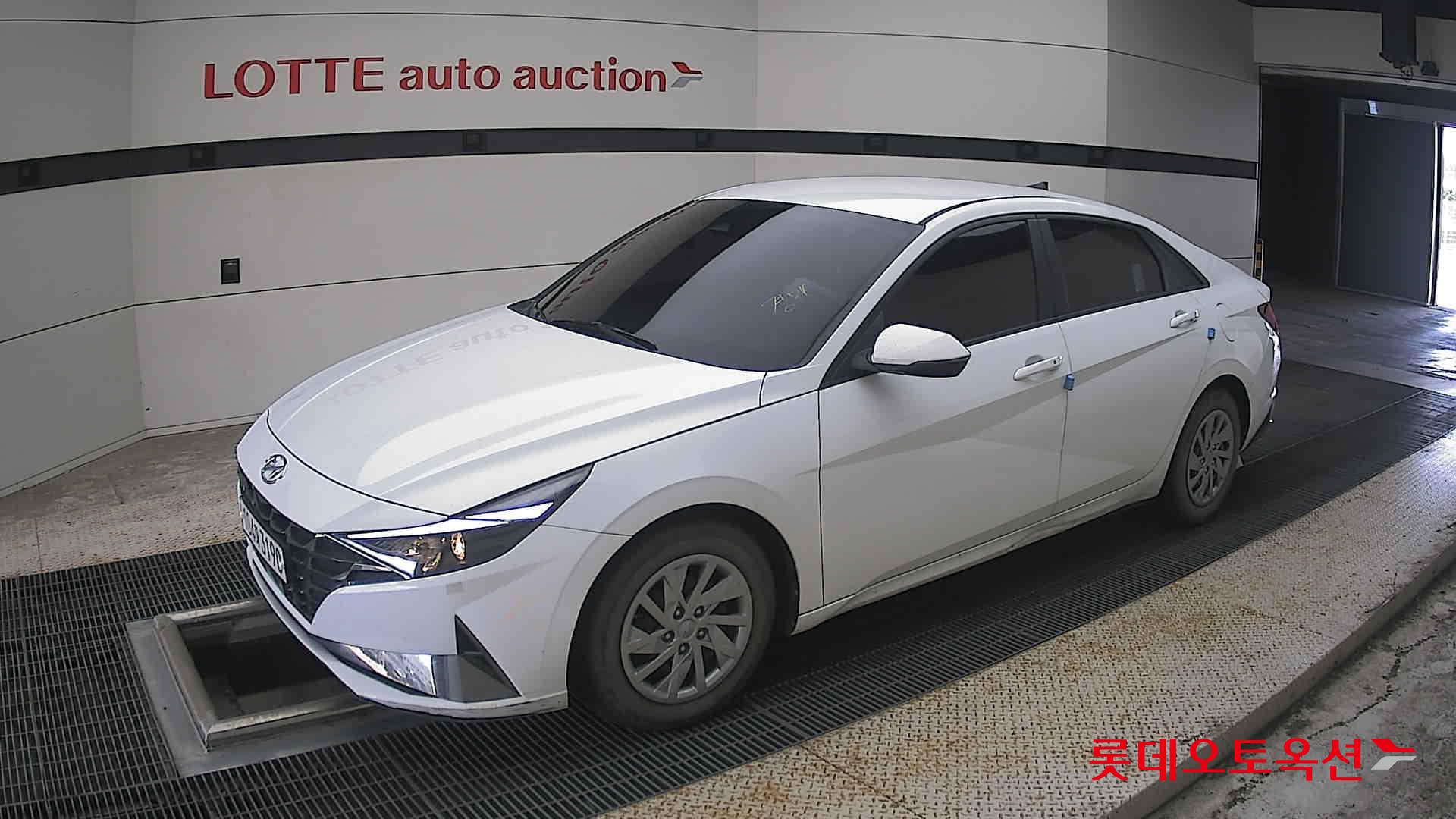 2021 - hyundai avante