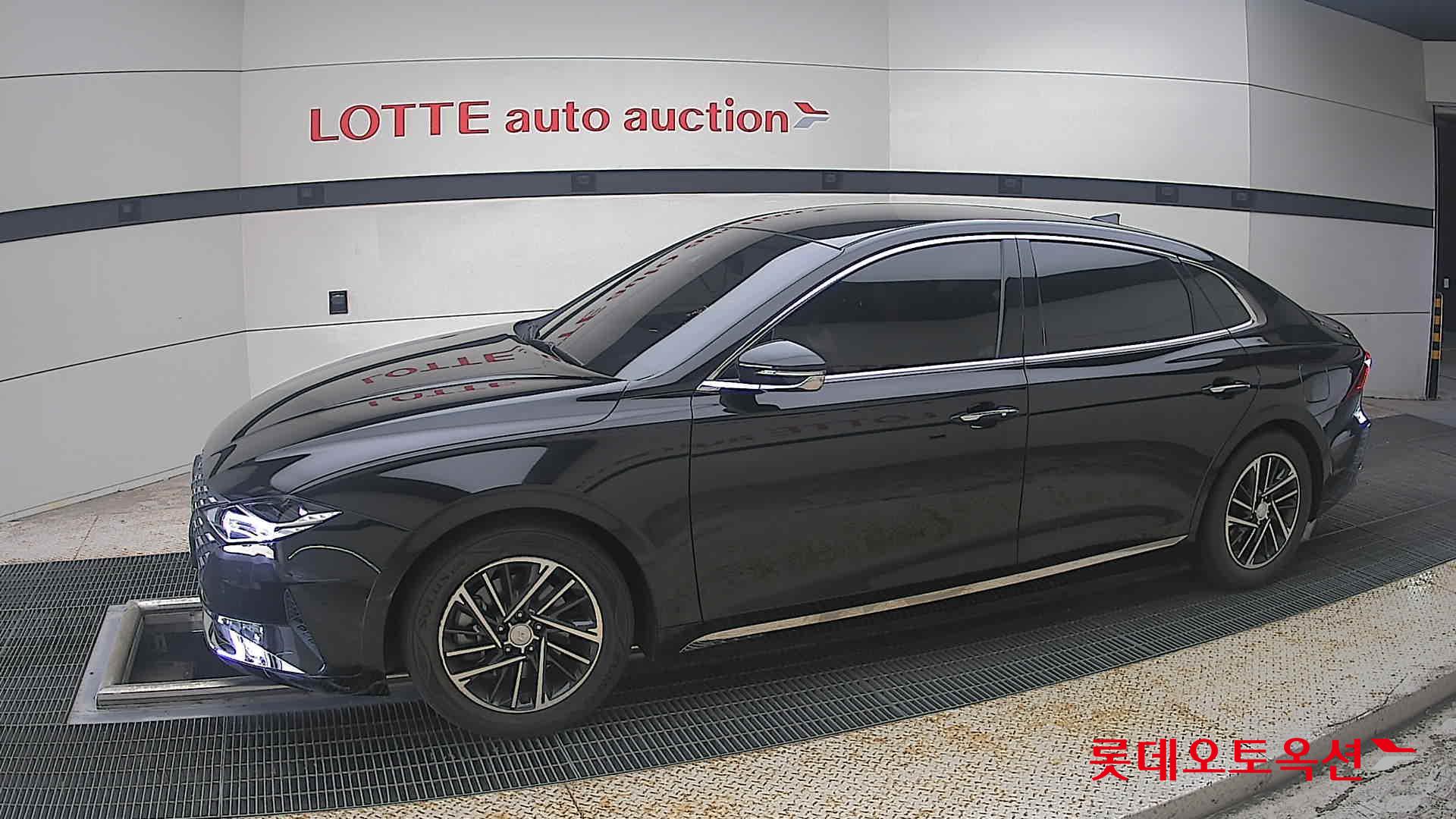2022 - hyundai grandeur