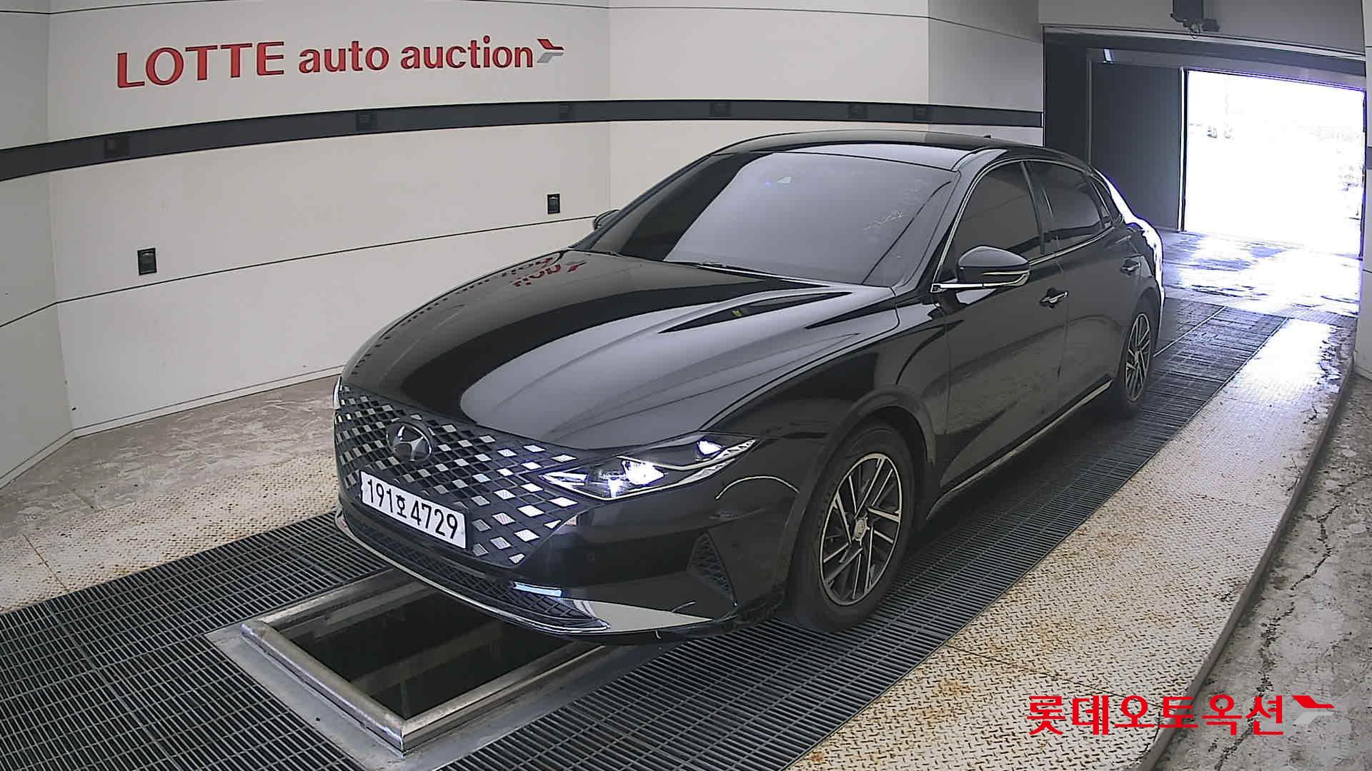 2022 - hyundai grandeur