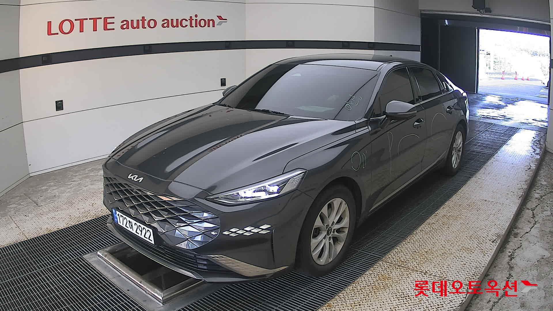 2023 - kia k8