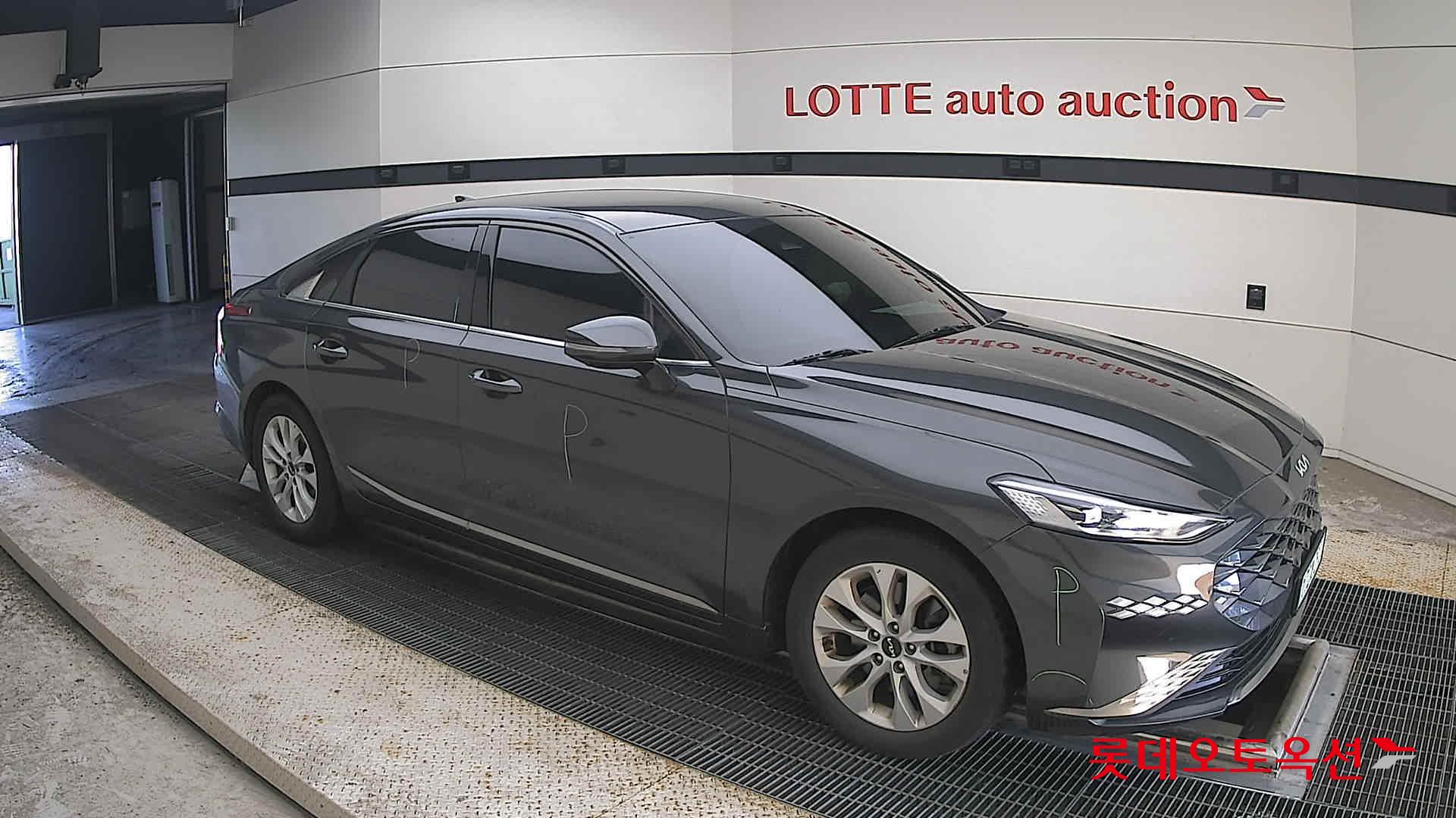 2023 - kia k8