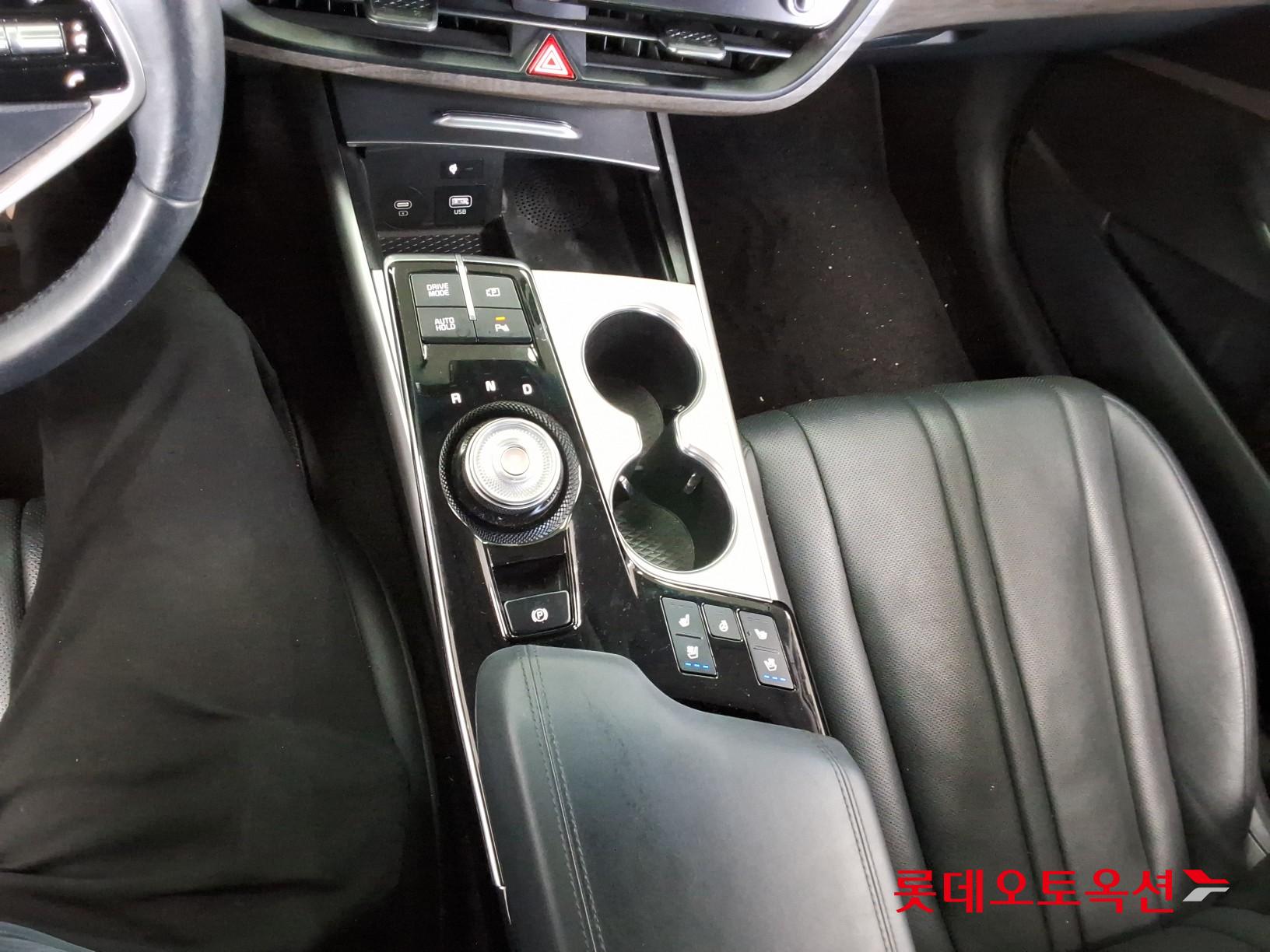 2023 - kia k8