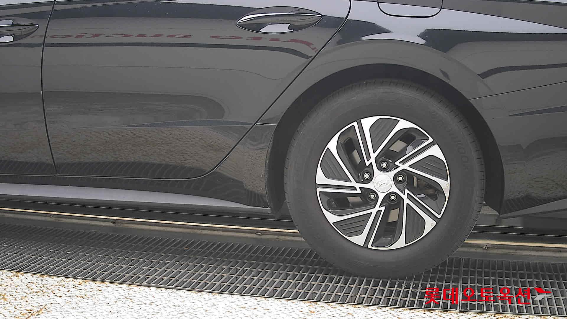 2021 - hyundai sonata