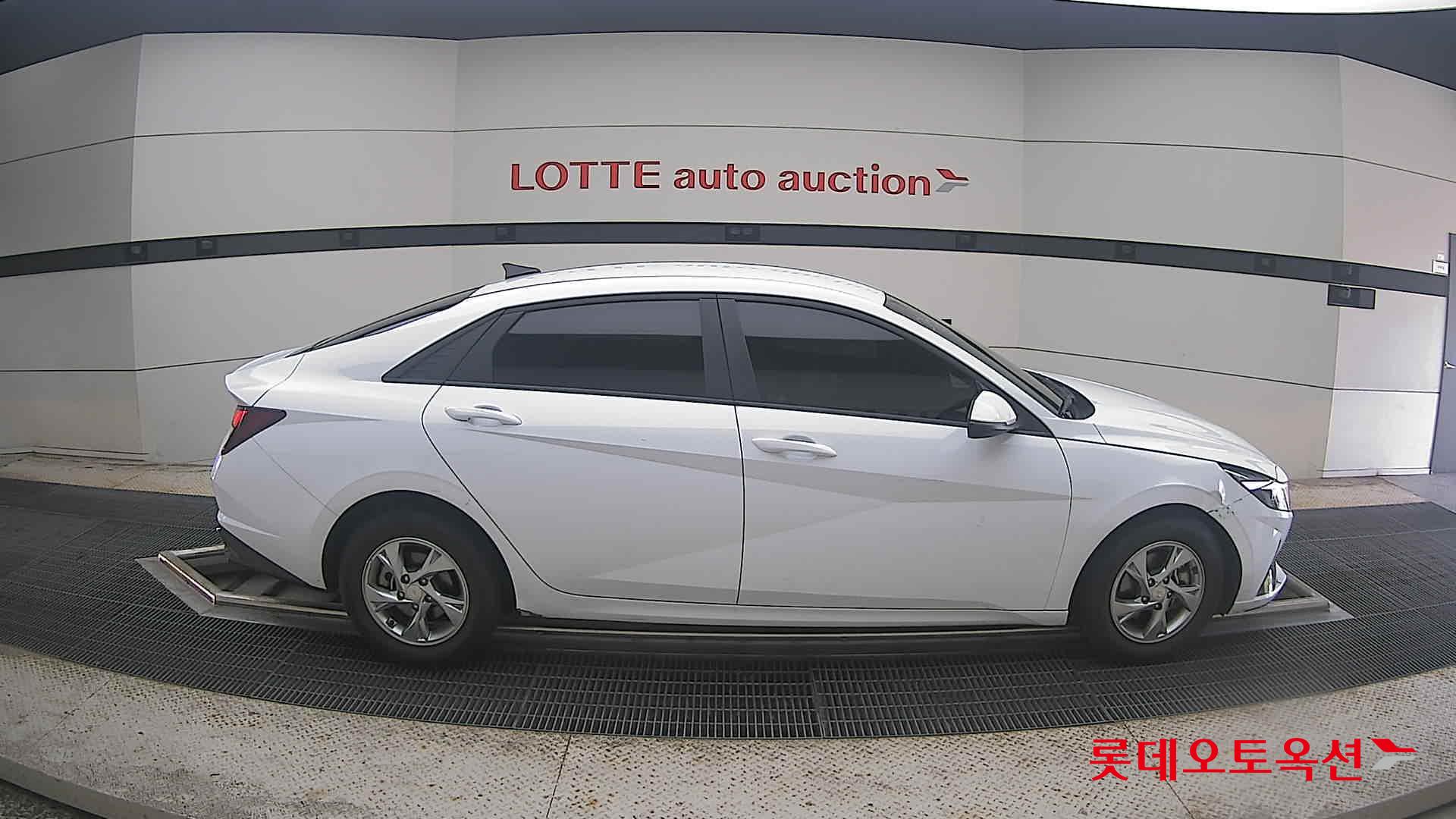 2023 - hyundai avante