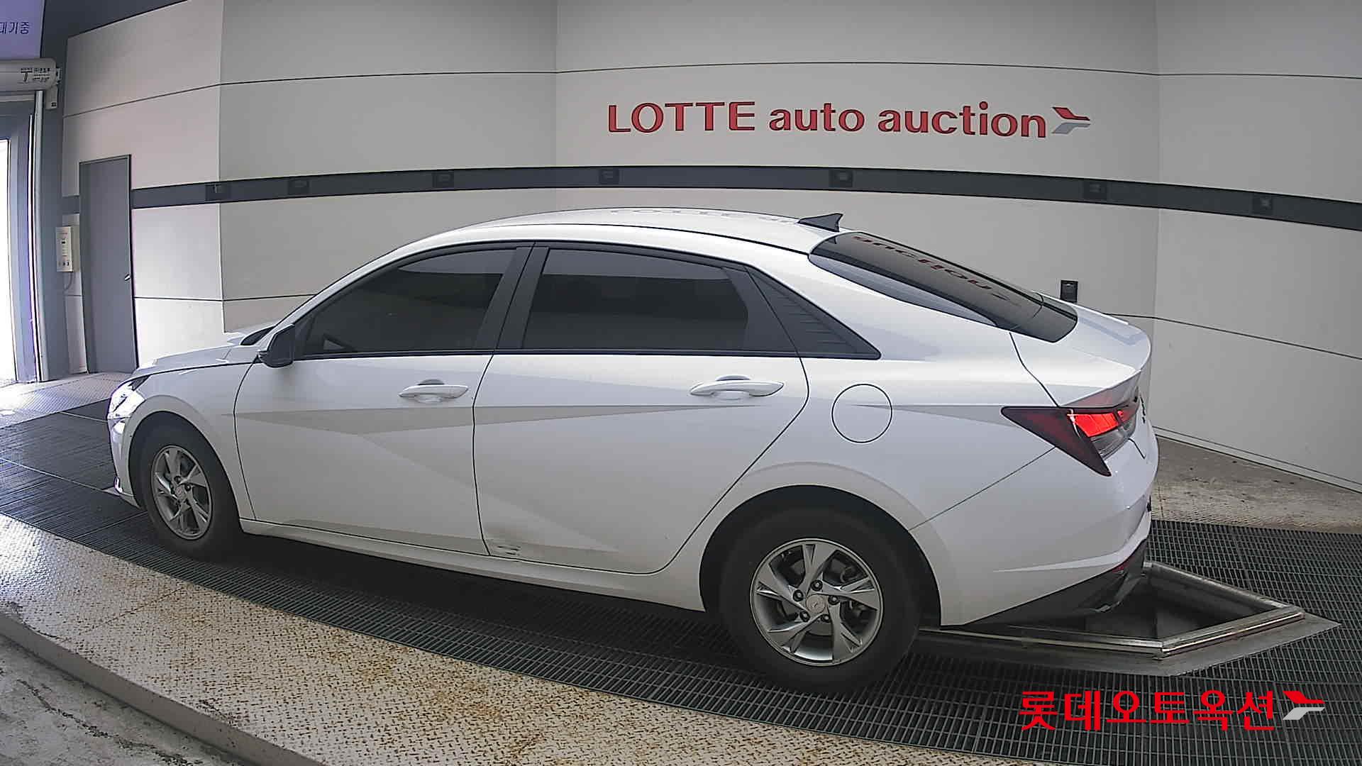 2023 - hyundai avante