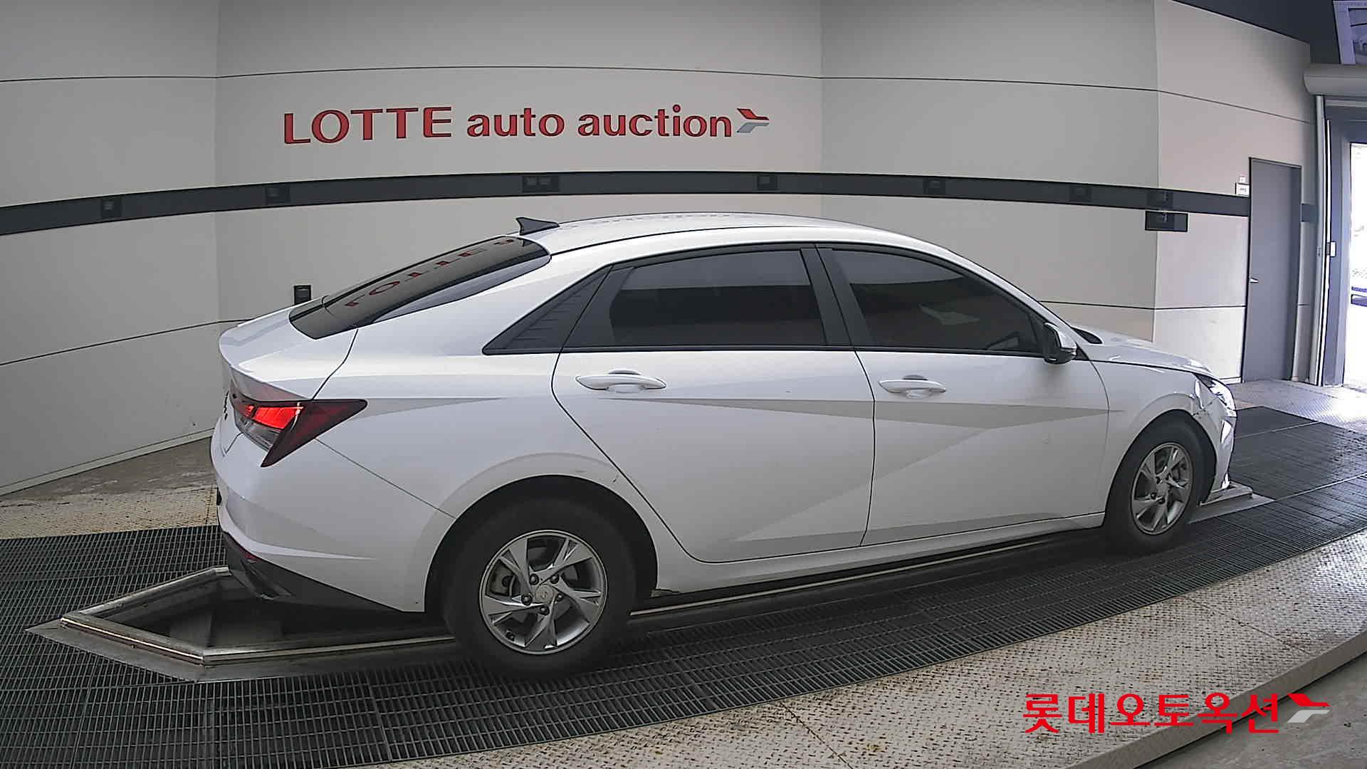 2023 - hyundai avante