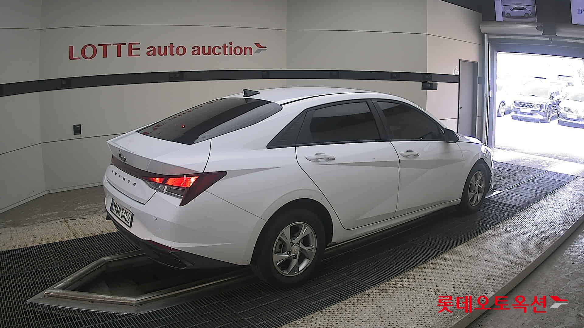2023 - hyundai avante