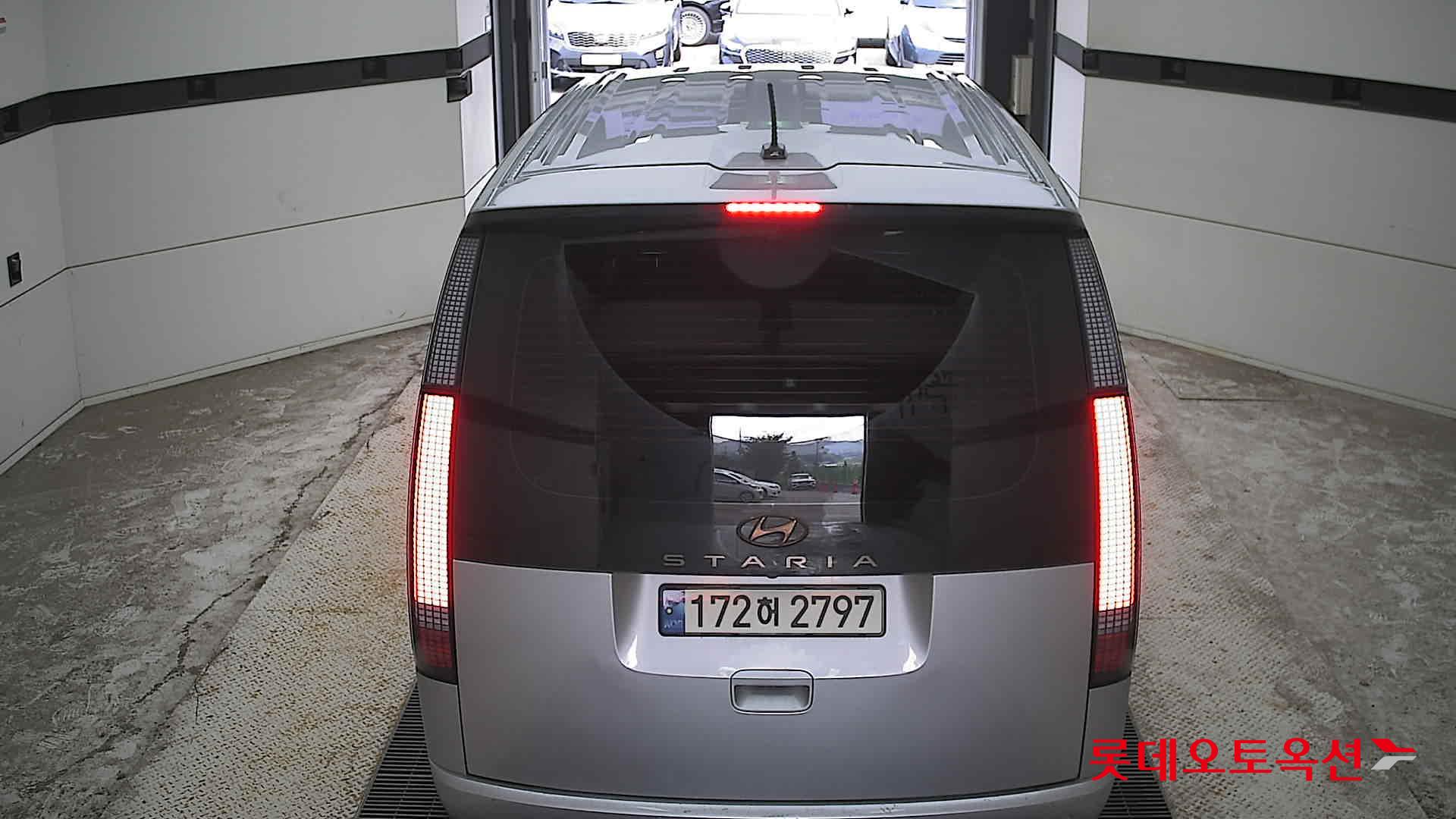 2022 - hyundai staria
