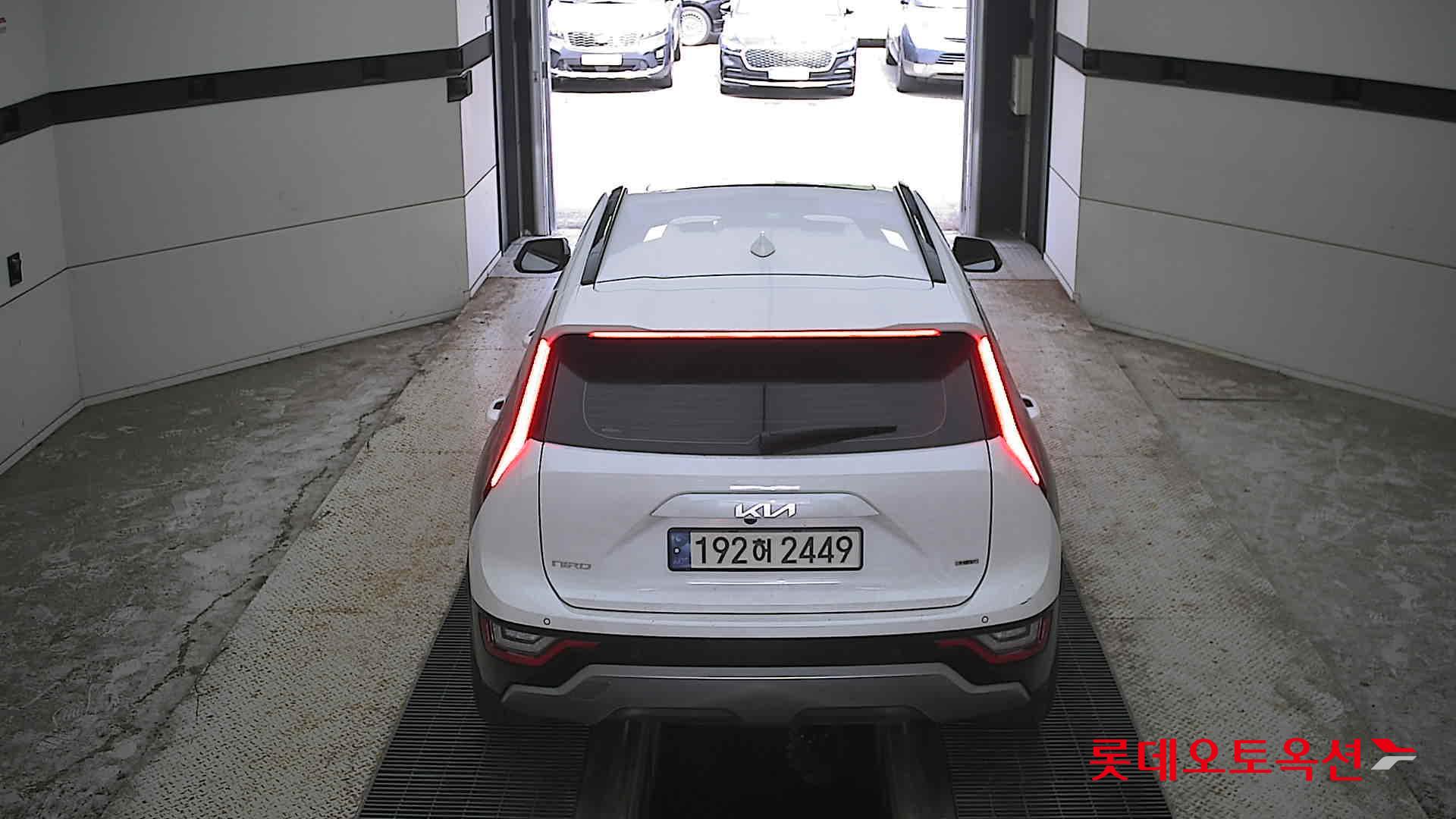 2023 - kia niro