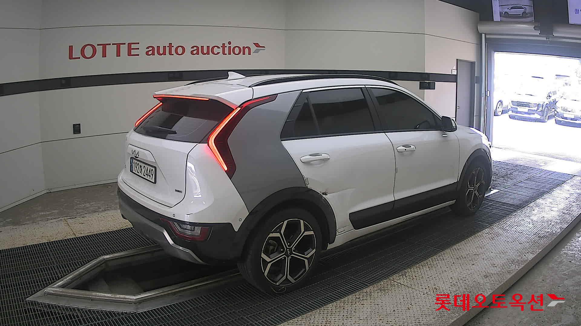 2023 - kia niro