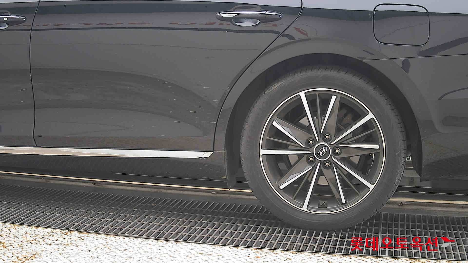 2023 - hyundai grandeur