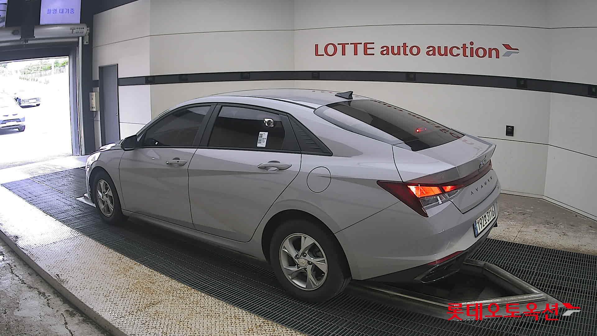 2023 - hyundai avante