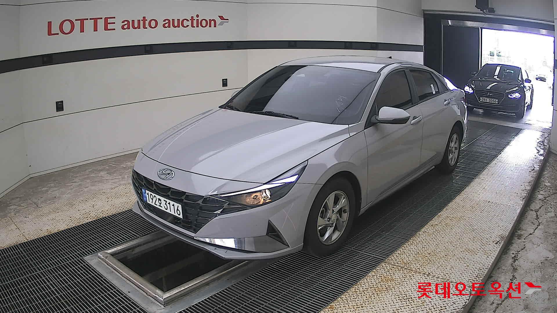 2023 - hyundai avante